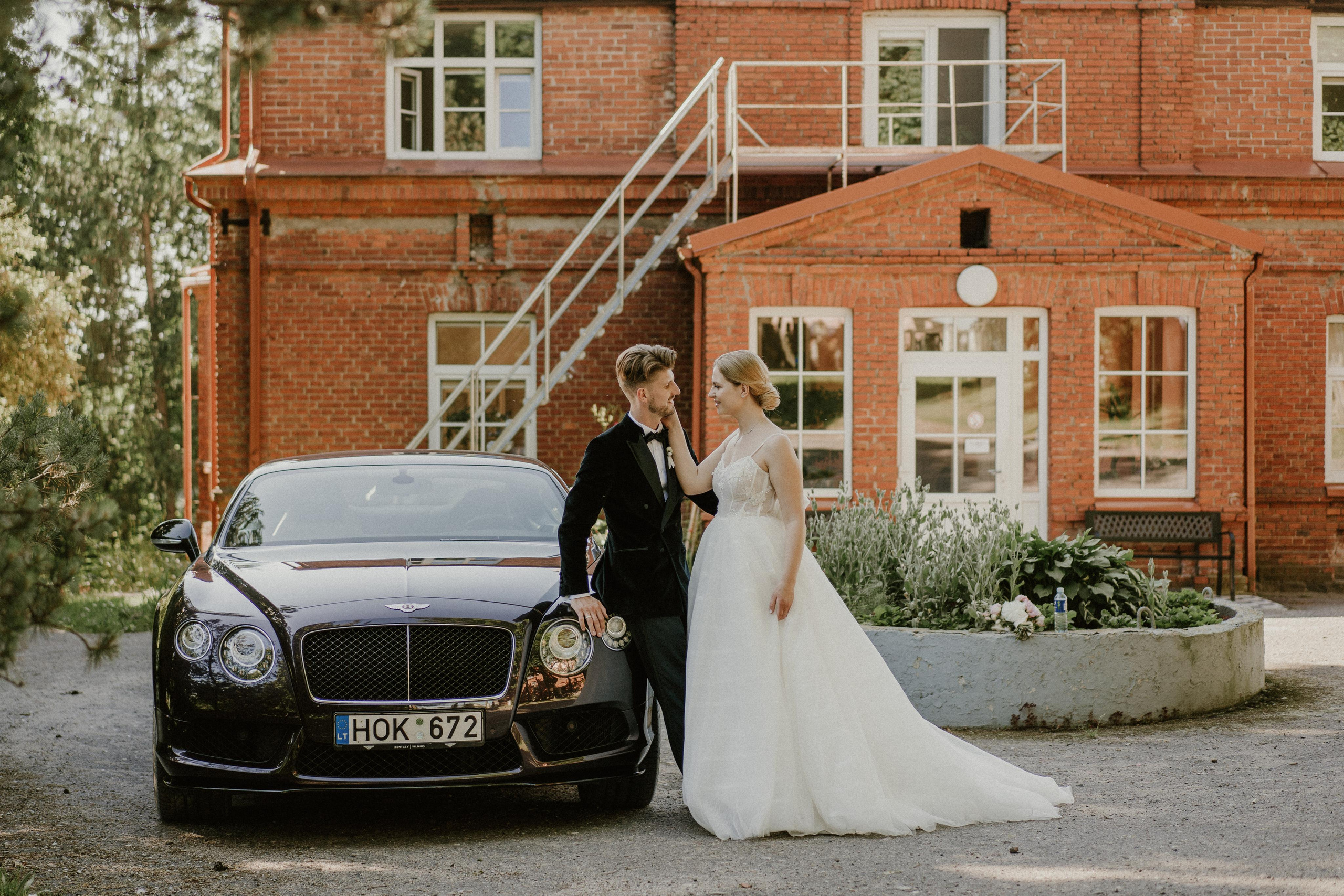 Matas Giedre. Authentic Wedding Videography