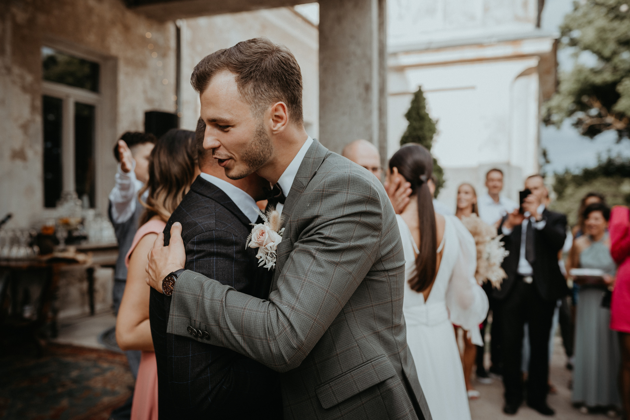 Deividas Ugne. Authentic Wedding Videography