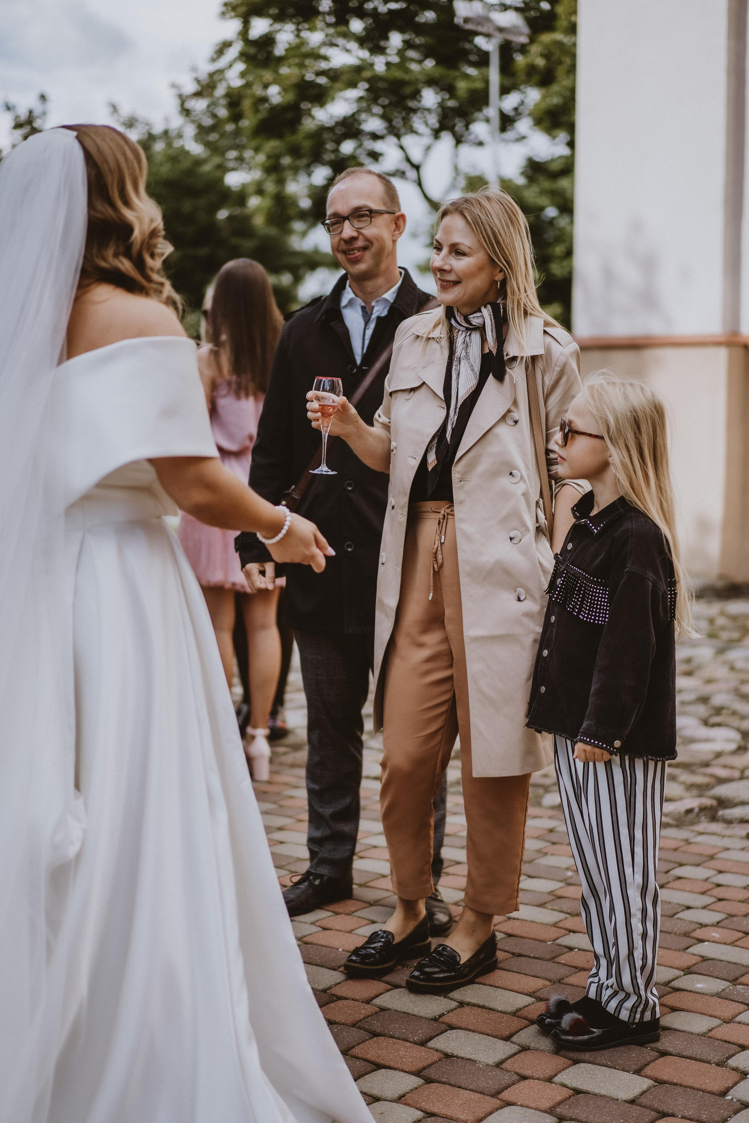 Saule Matas. Authentic Wedding Videography