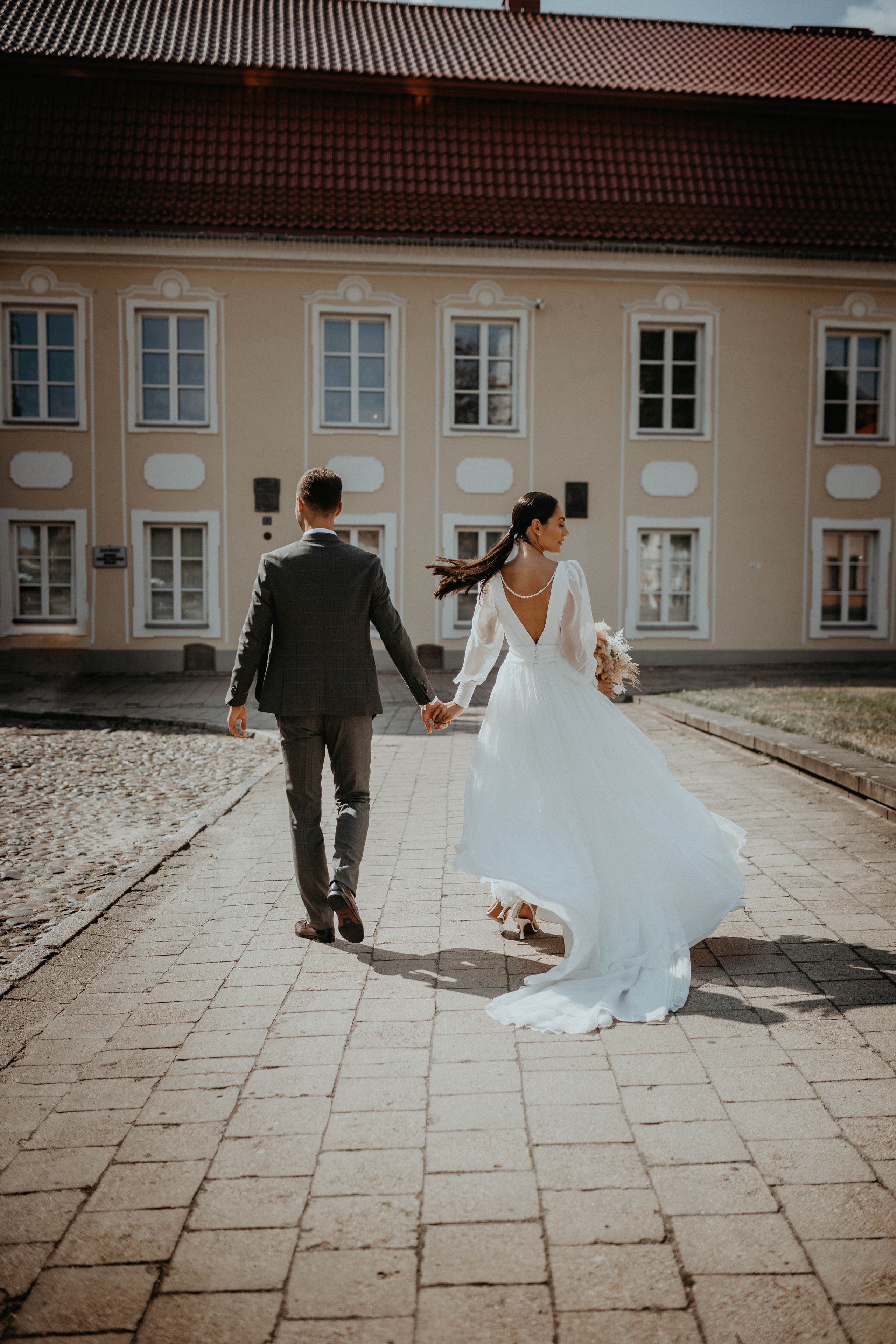 Deividas Ugne. Authentic Wedding Videography