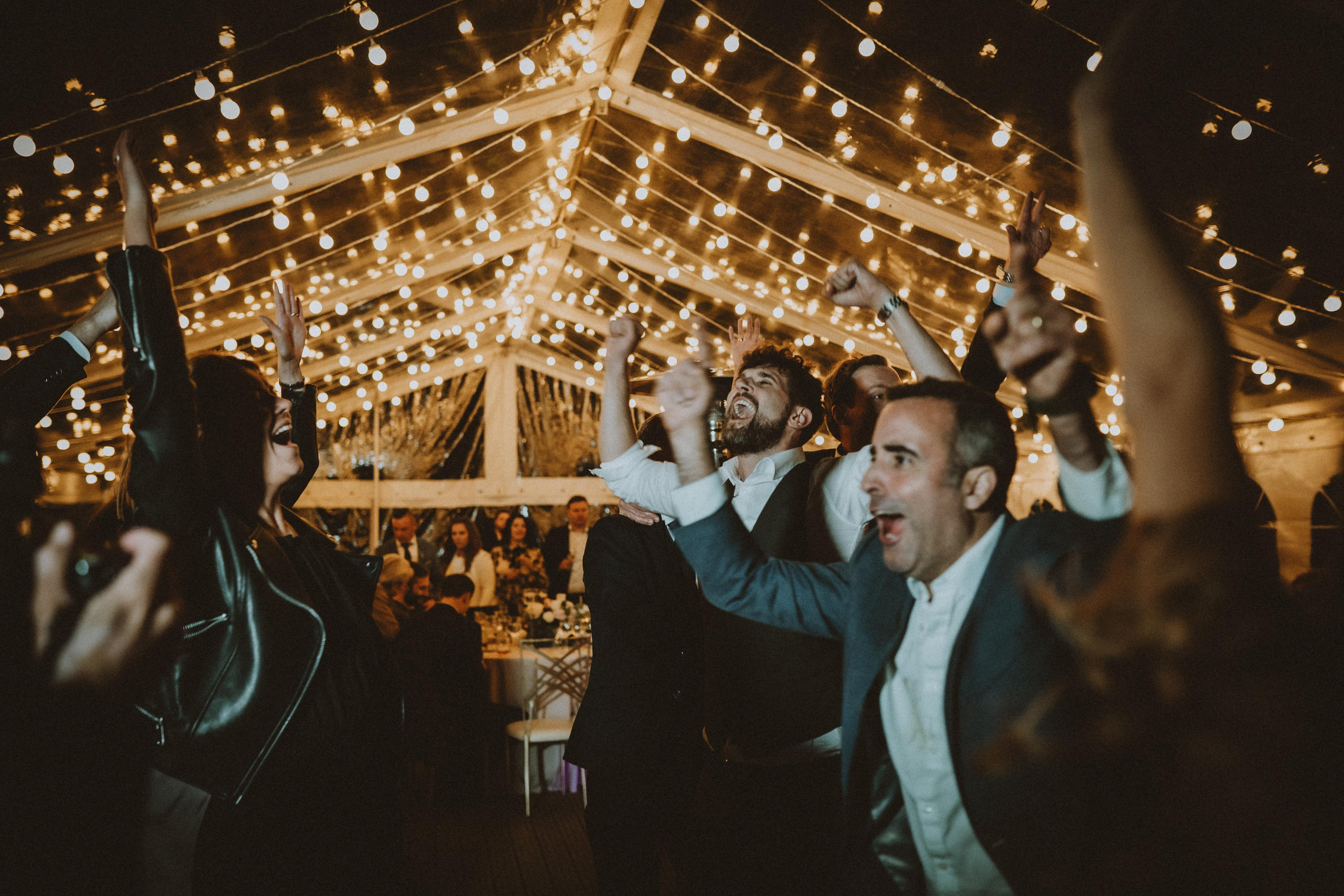 Saule Matas. Authentic Wedding Videography