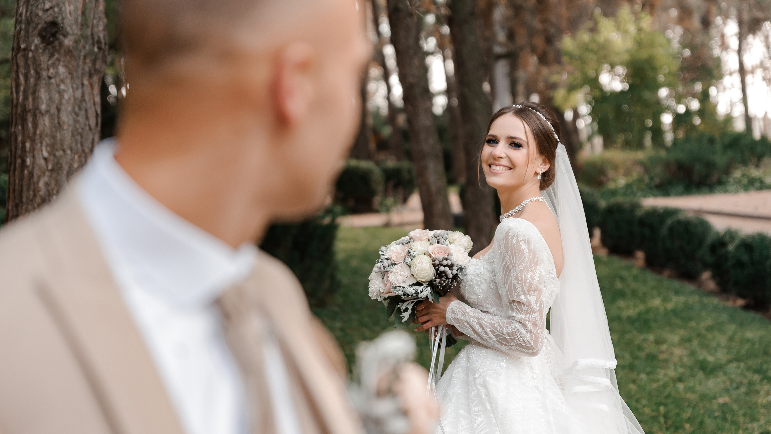 Фотограф — Юрій Носач