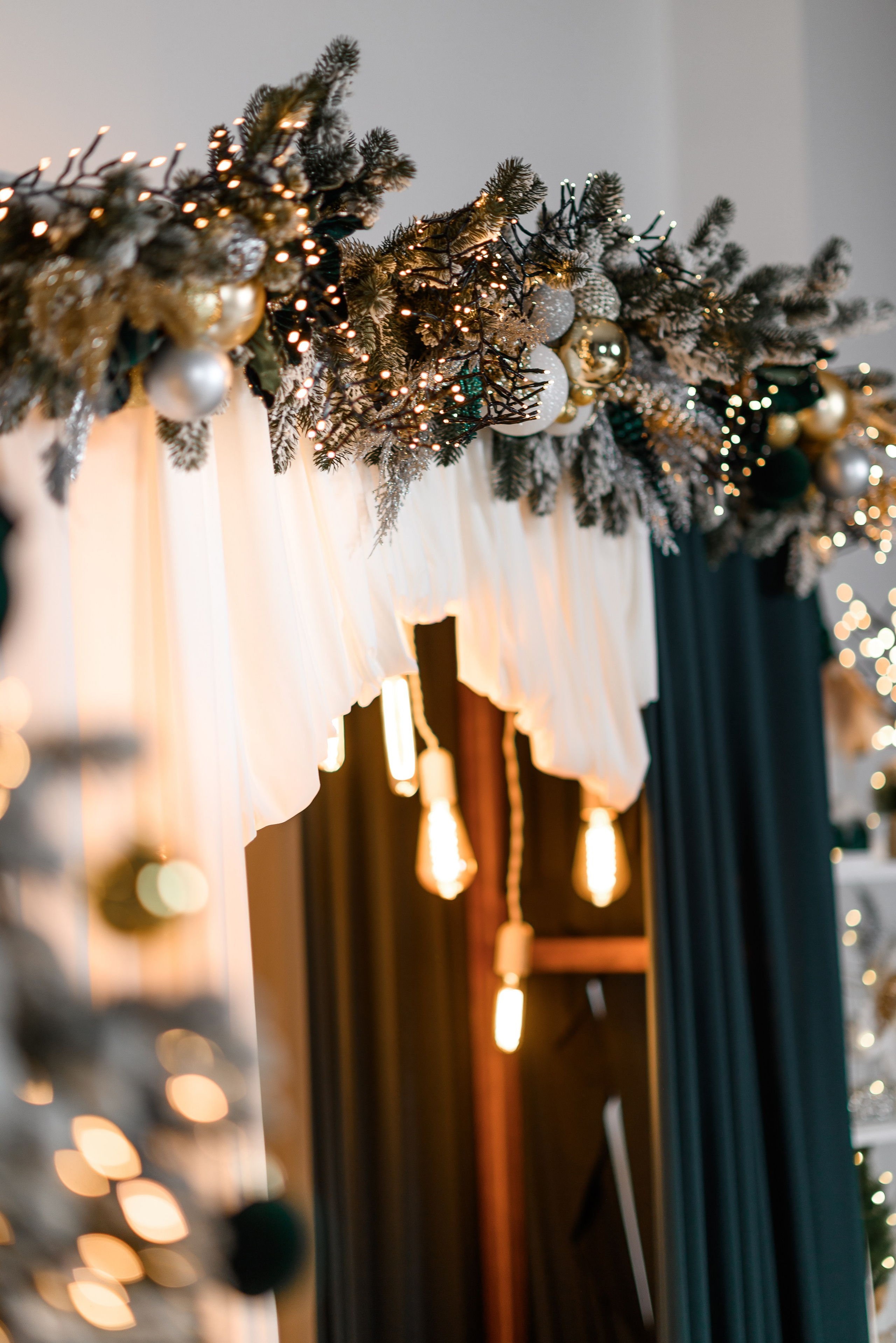 Новорічна фотосесія у фотостудії PROSTOR | Сімейна фотозйомка з Юрієм Носачем. Фотограф — Юрій Носач