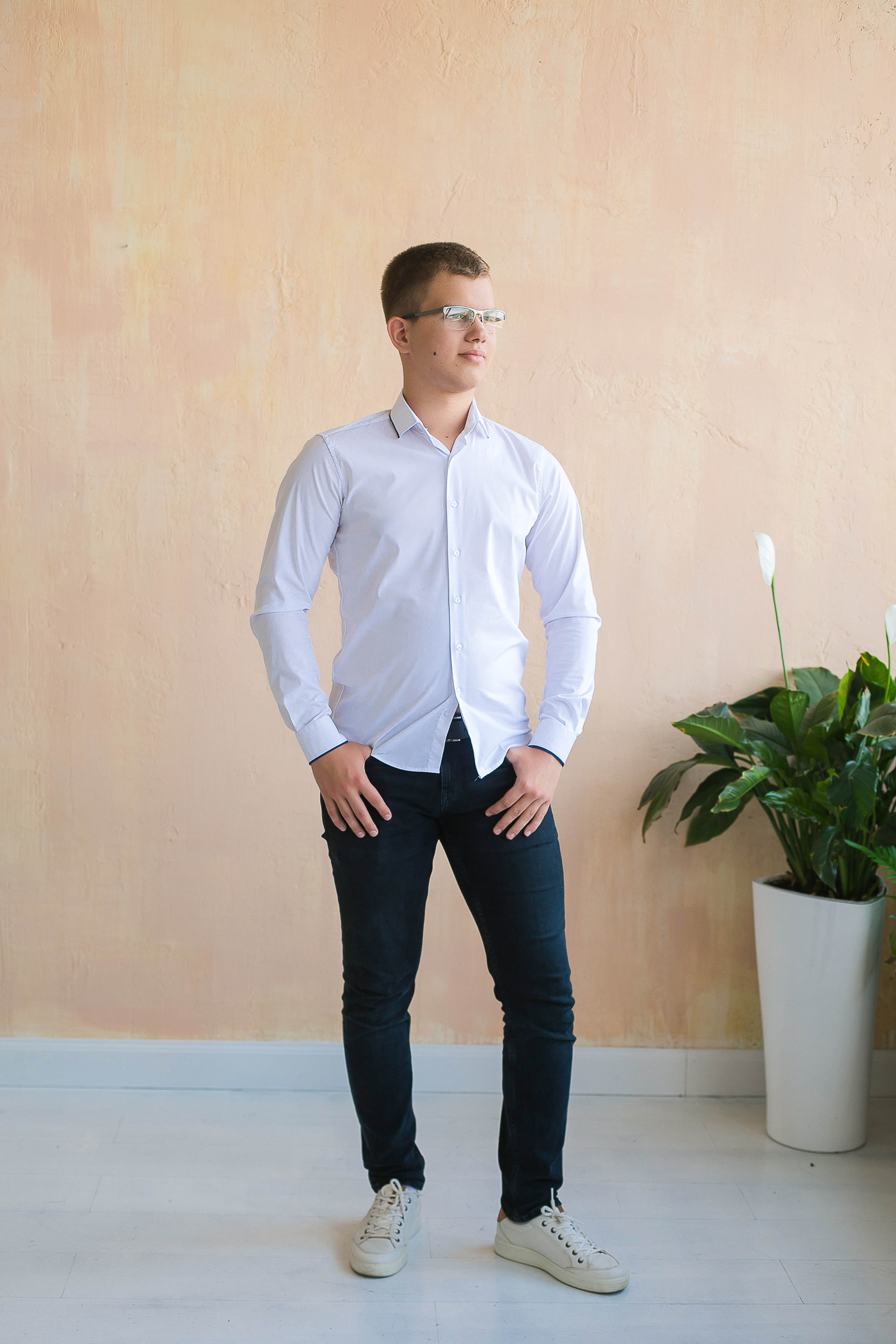 В студии. Школьный и детский фотограф в Николаеве Плужникова Наталья