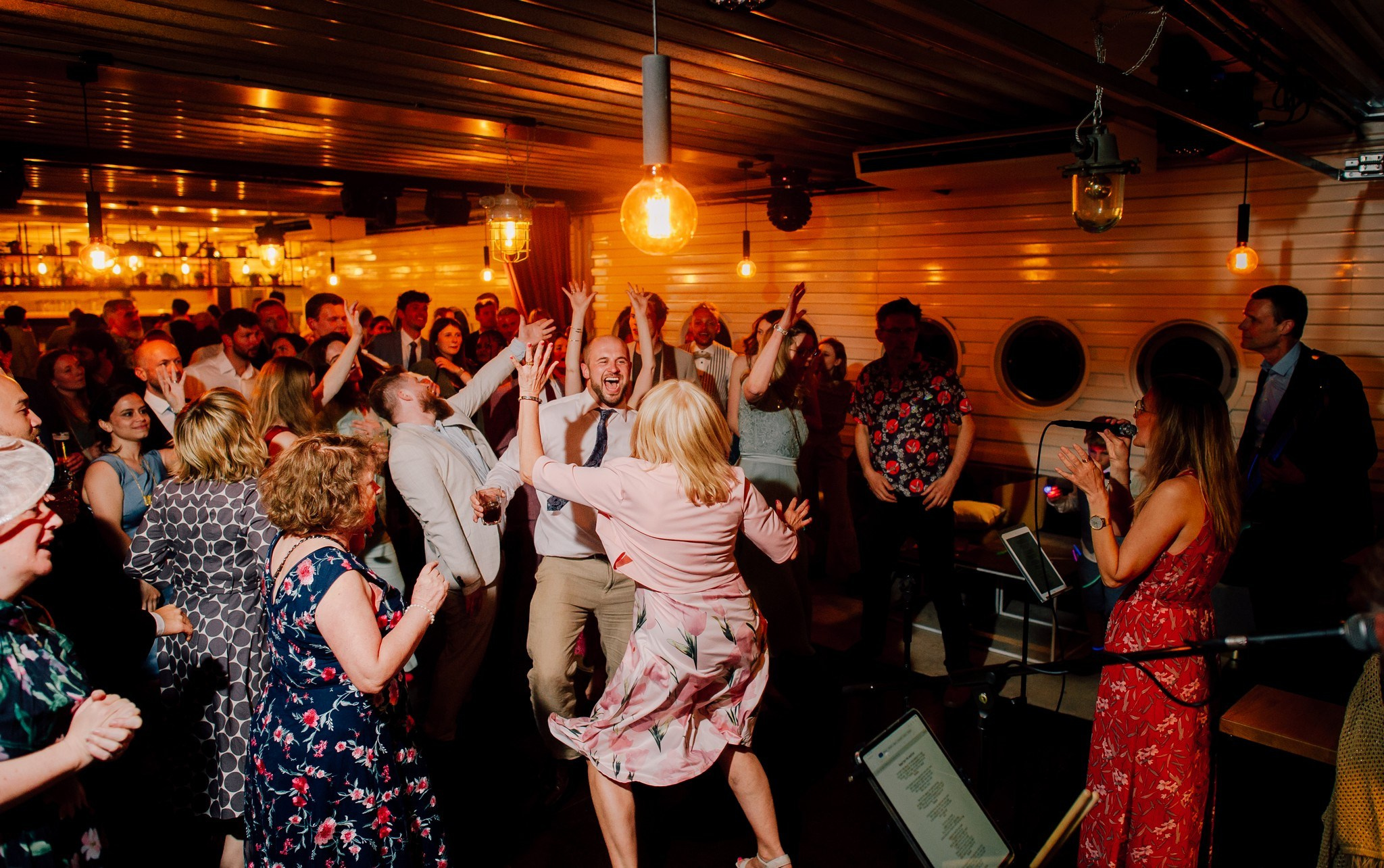 Nikole&Tilman. Berlin. Elegant Wedding Photography