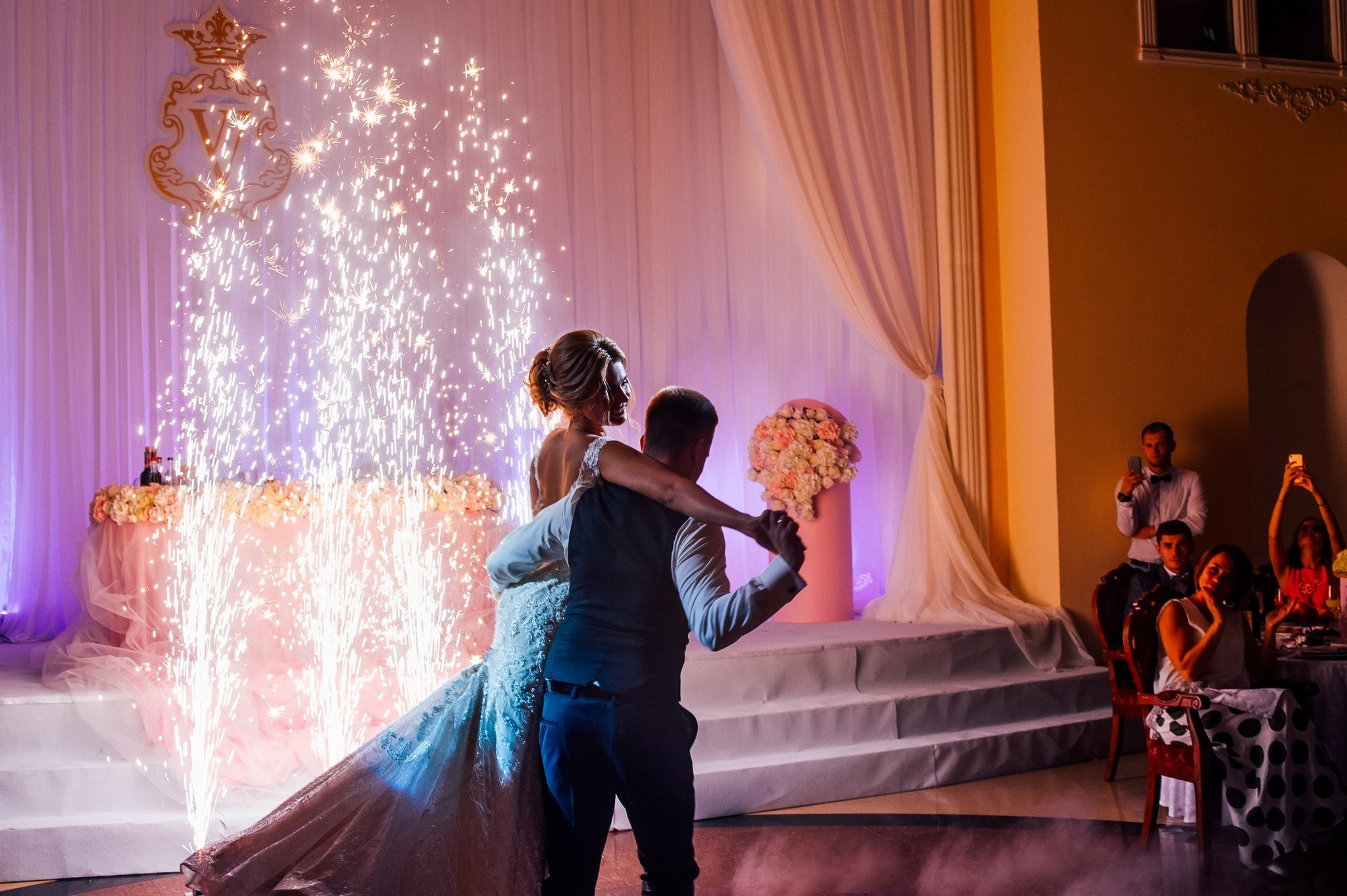 Vitaly & Valeria. Wind of love. Elegant Wedding Photography