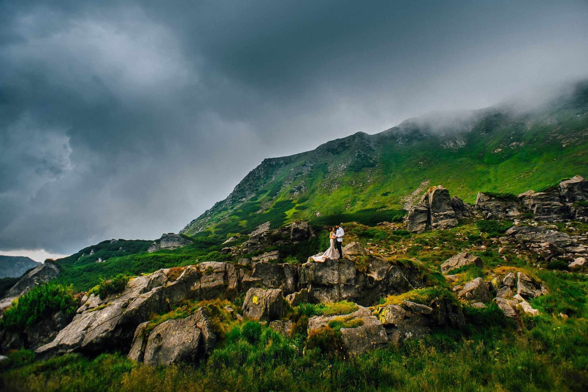 Wedding journey. Elegant Wedding Photography