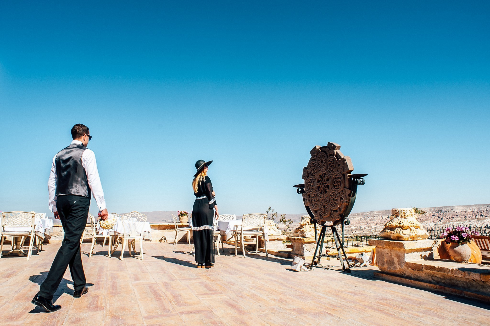 Ease to love. Elegant Wedding Photography