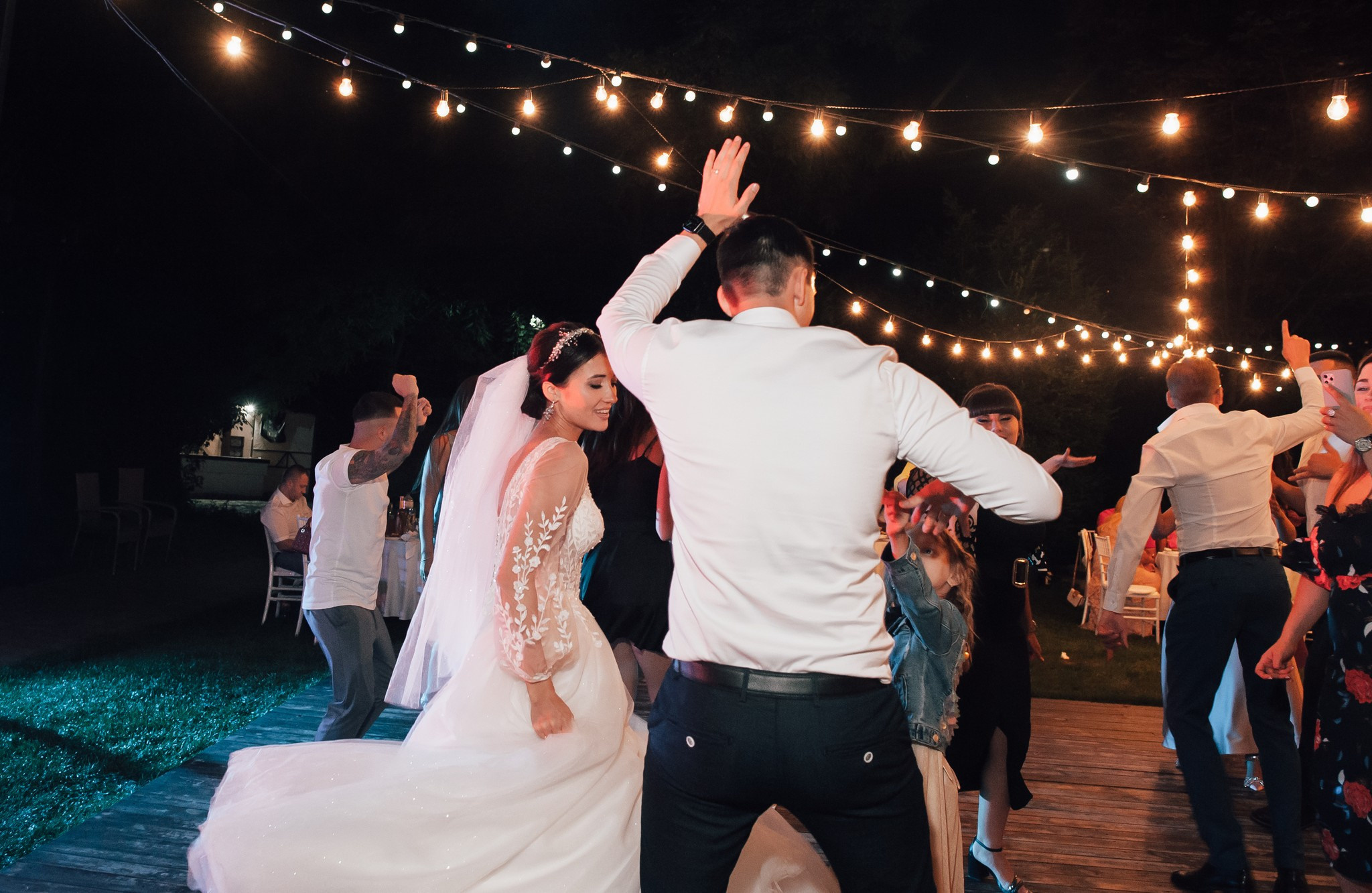 Will You Marry Me?. Elegant Wedding Photography