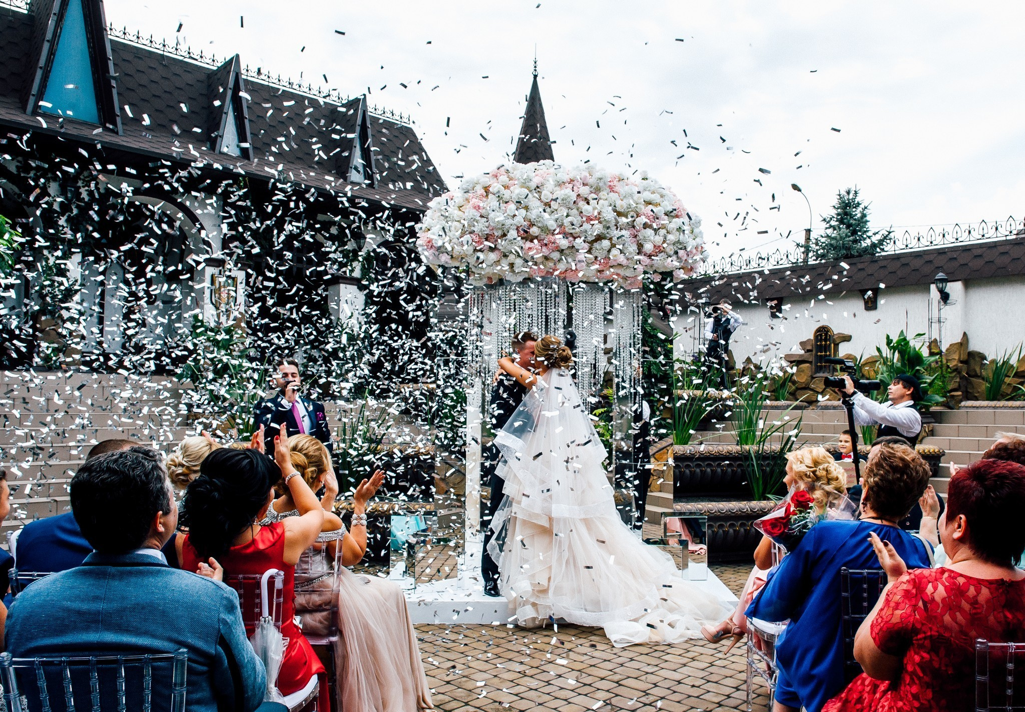 Vitaly & Valeria. Wind of love. Elegant Wedding Photography