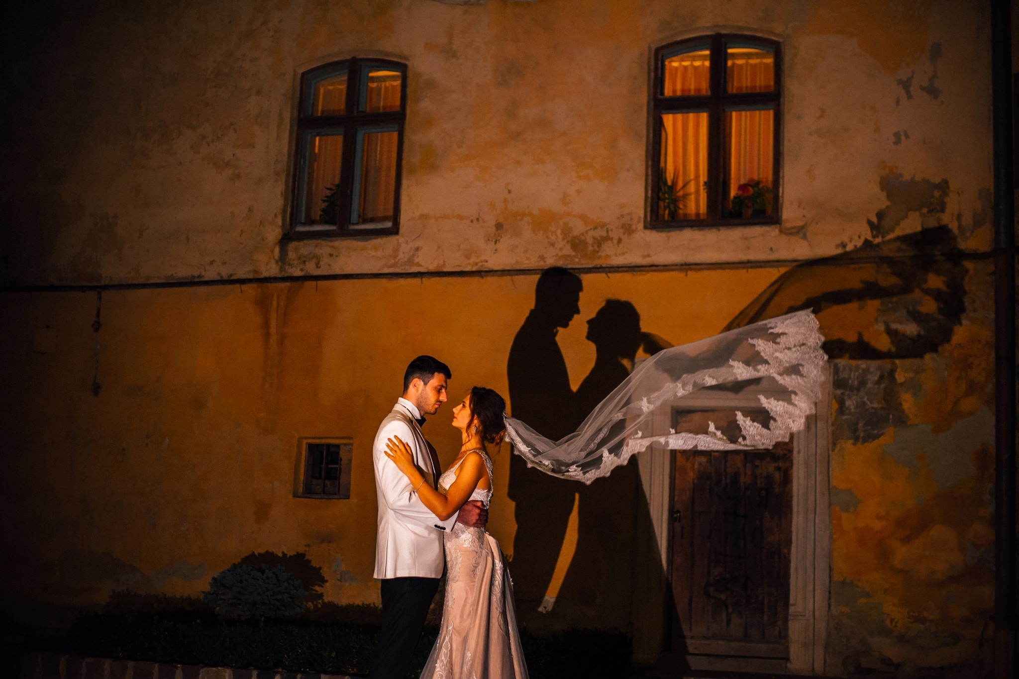 Wedding journey. Elegant Wedding Photography