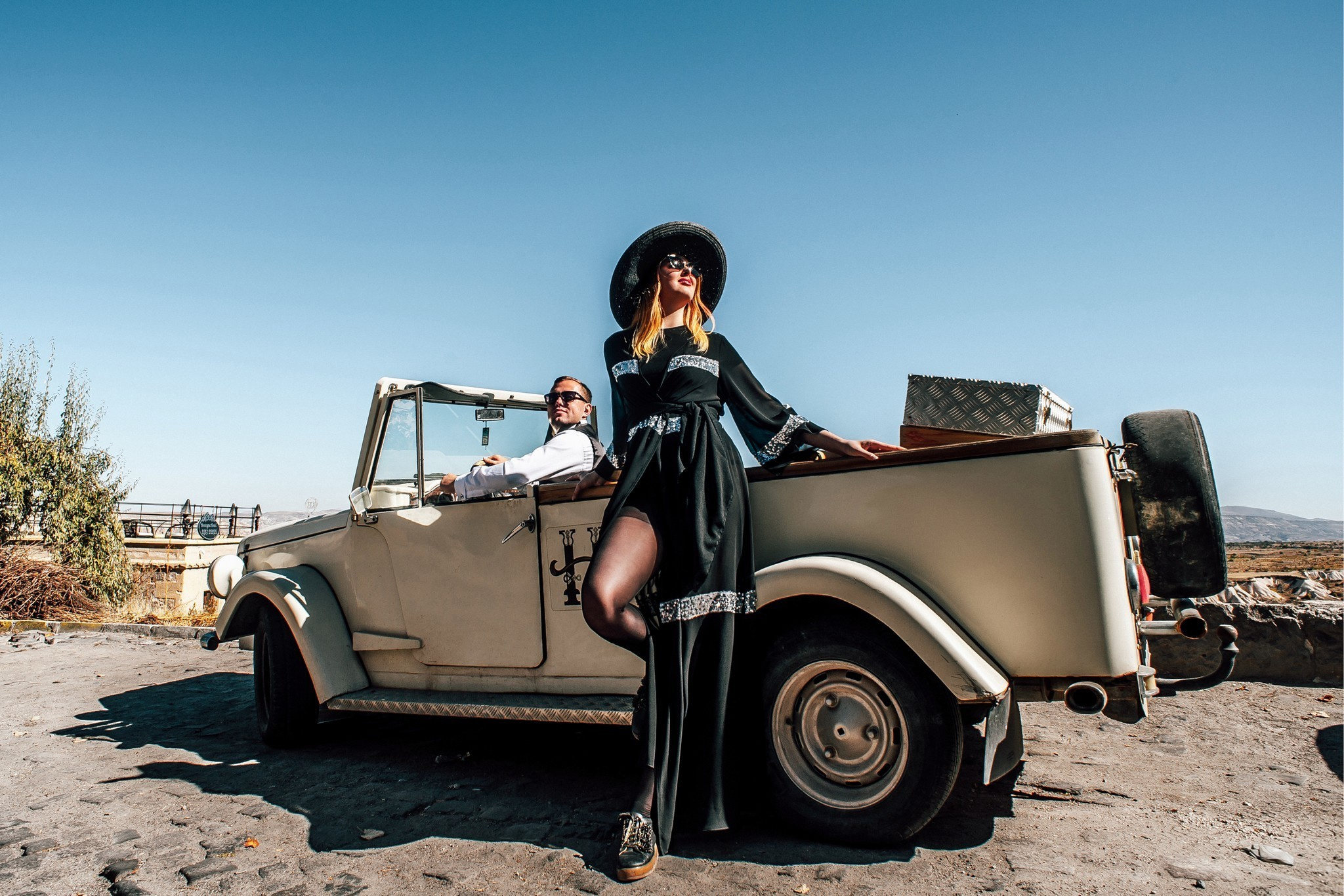 Ease to love. Elegant Wedding Photography