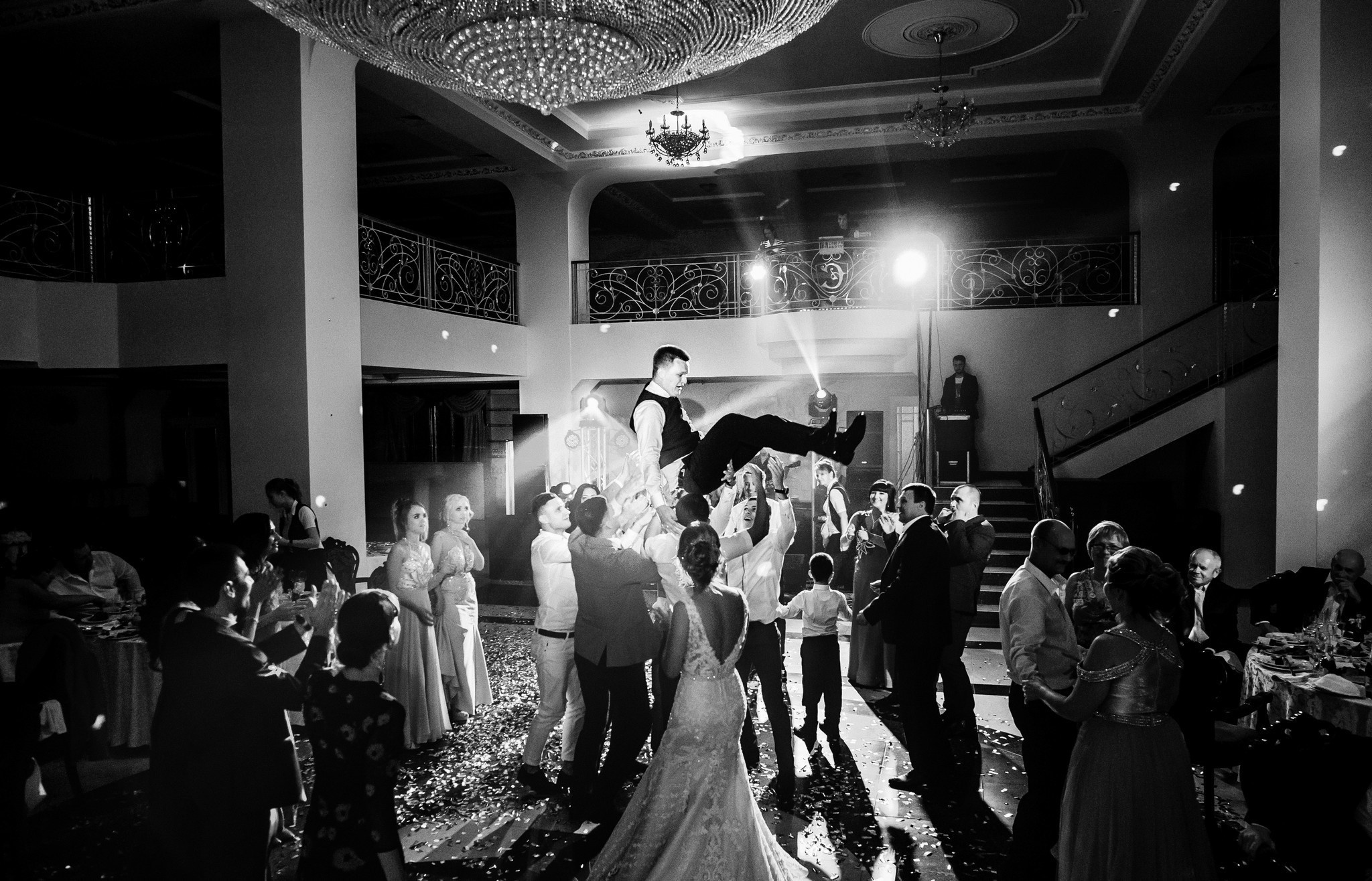 Vitaly & Valeria. Wind of love. Elegant Wedding Photography