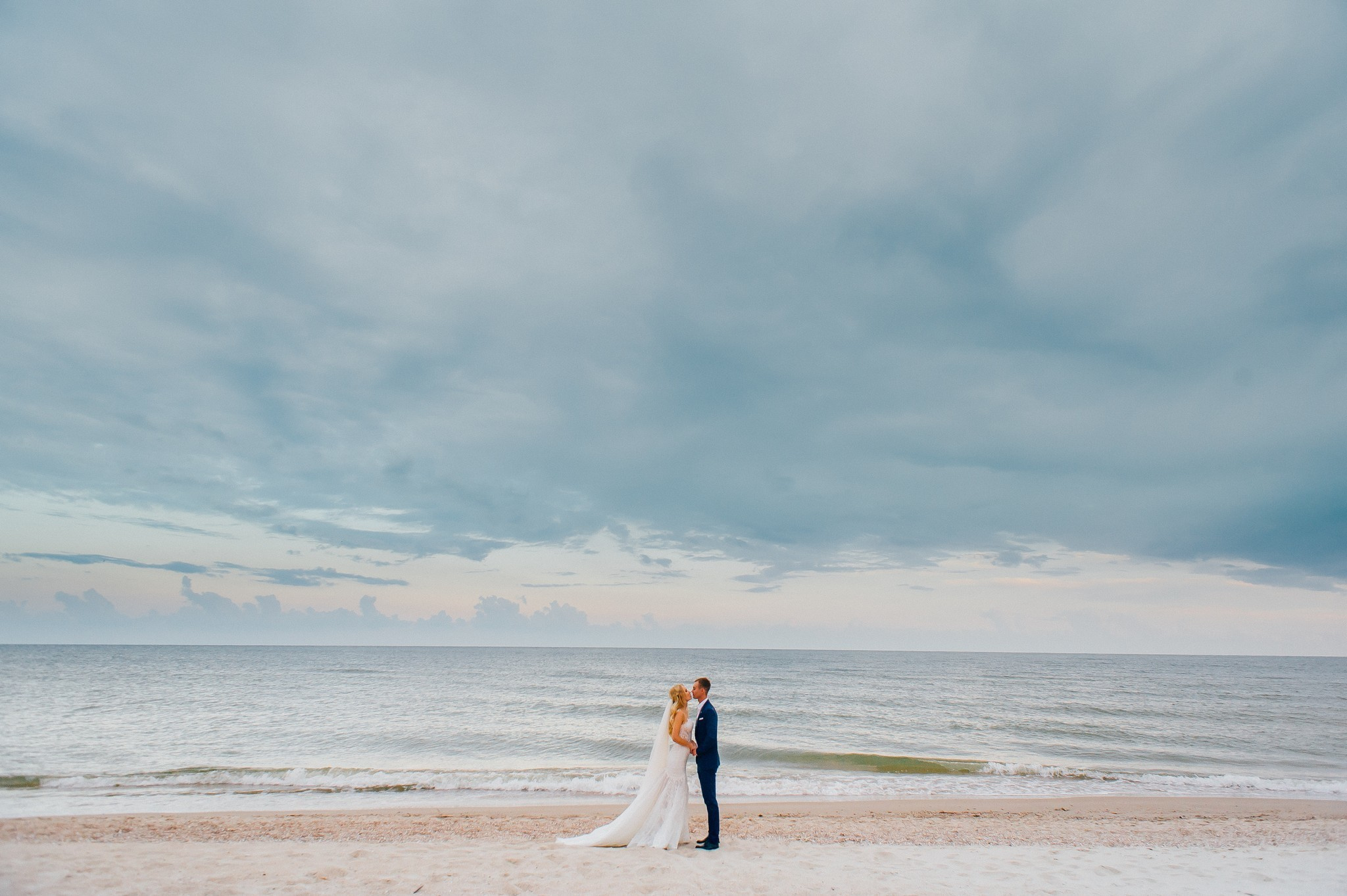 Wedding on the beach. Elegant Wedding Photography