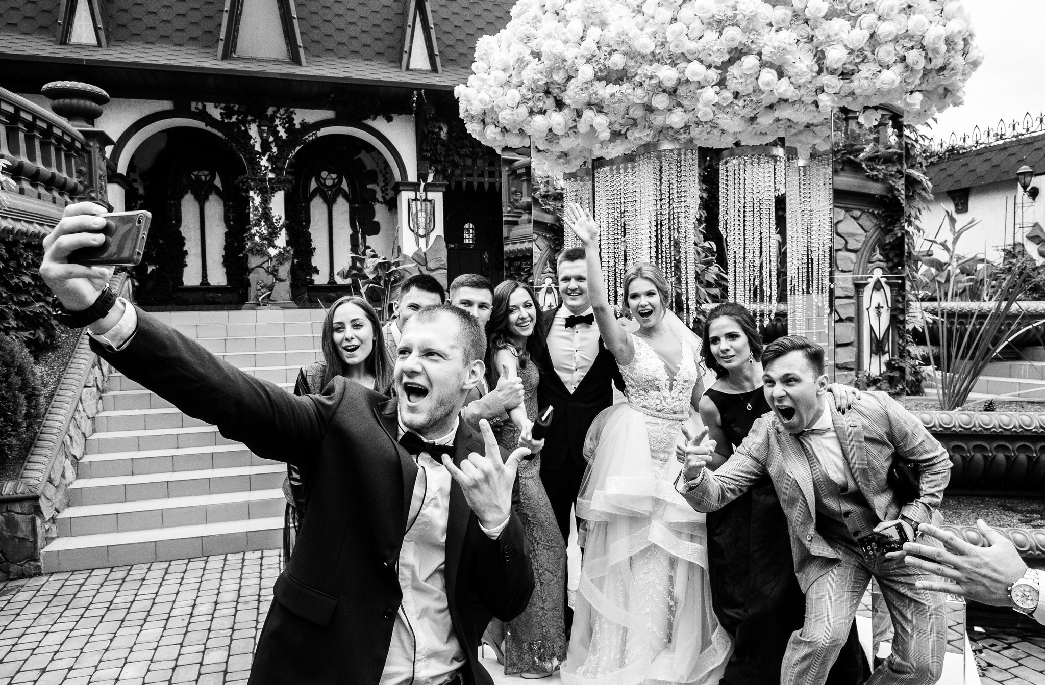 Vitaly & Valeria. Wind of love. Elegant Wedding Photography