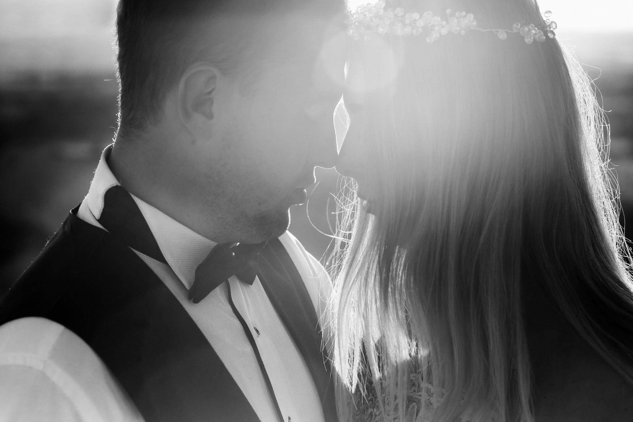 Ease to love. Elegant Wedding Photography