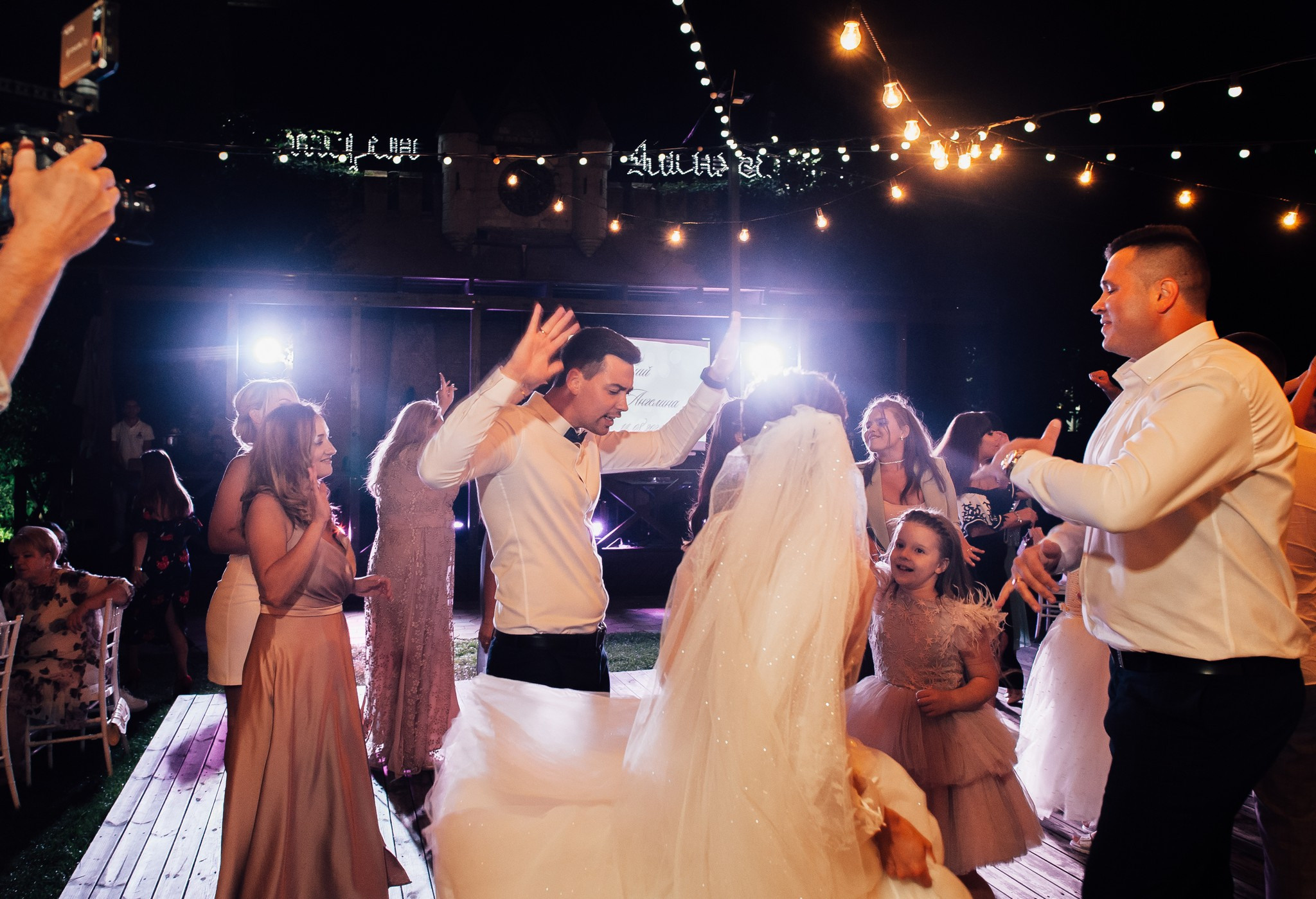 Will You Marry Me?. Elegant Wedding Photography