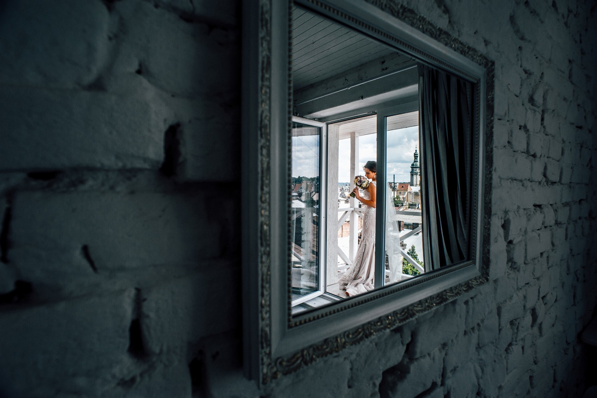 Wedding journey. Elegant Wedding Photography