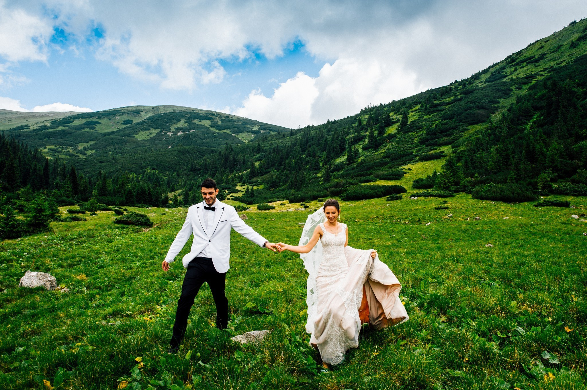 Wedding journey. Elegant Wedding Photography