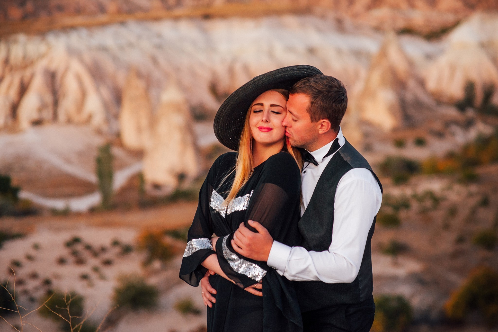 Ease to love. Elegant Wedding Photography