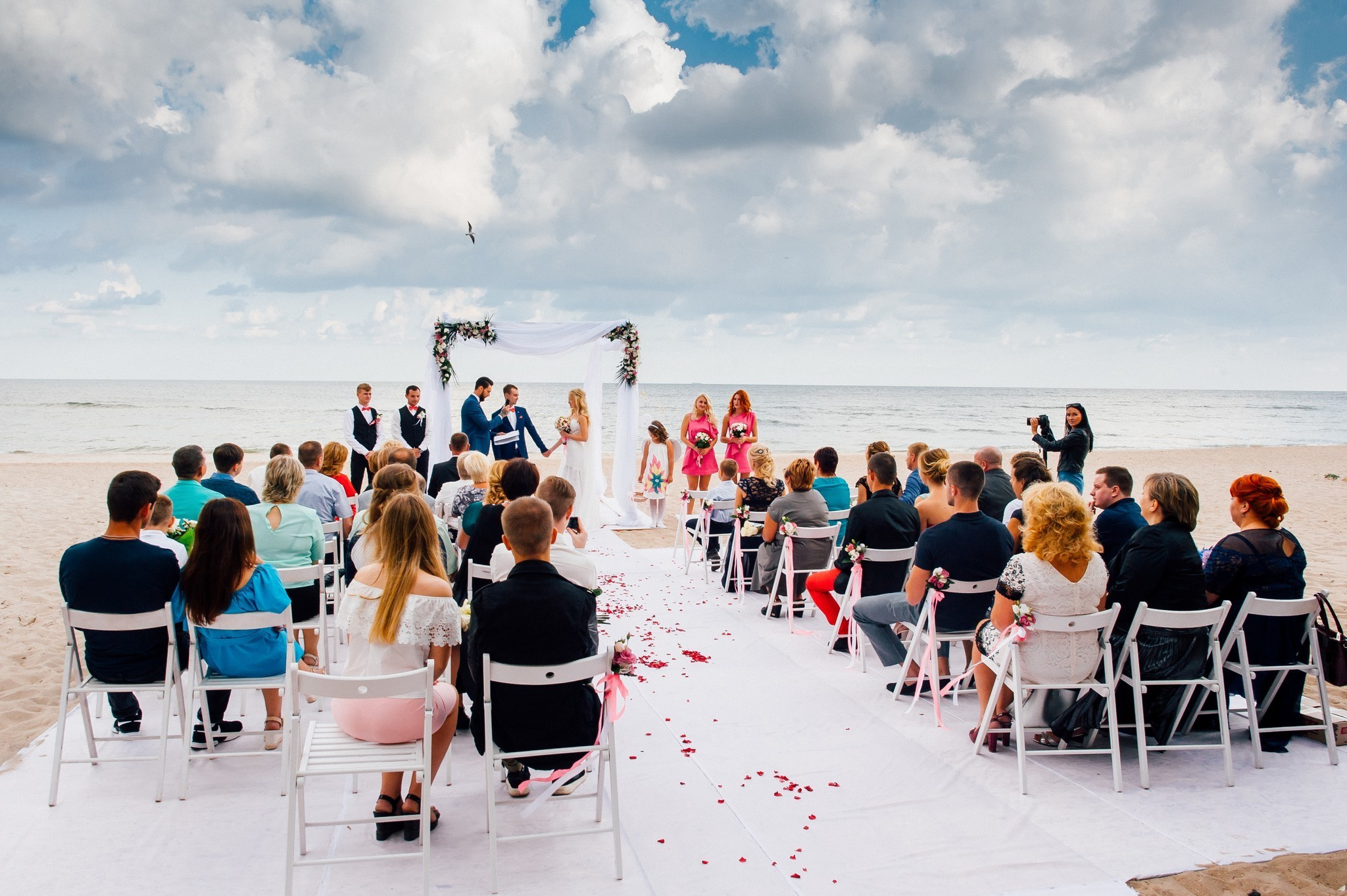 Wedding on the beach. Elegant Wedding Photography