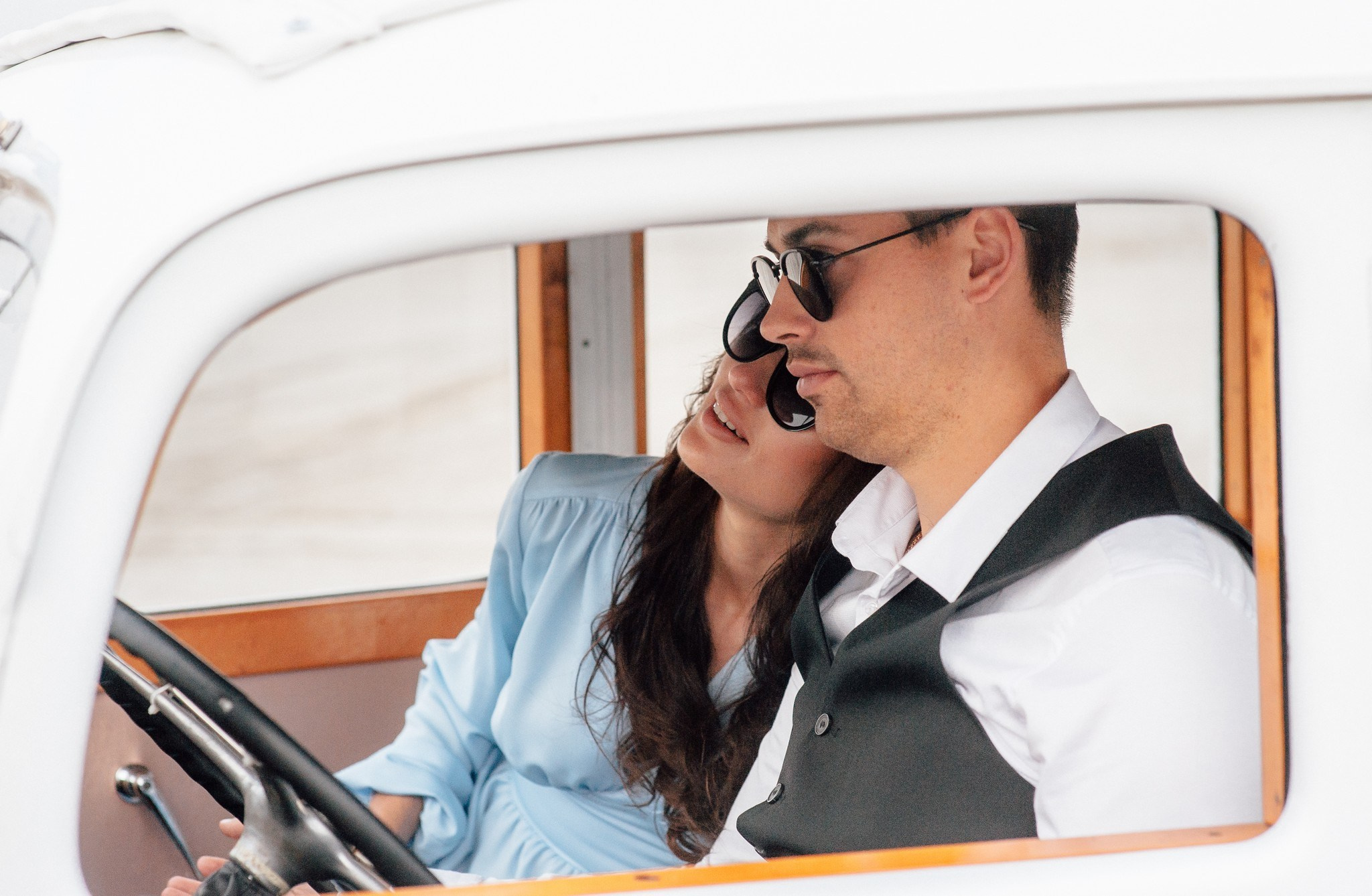 Blue Sky. Elegant Wedding Photography