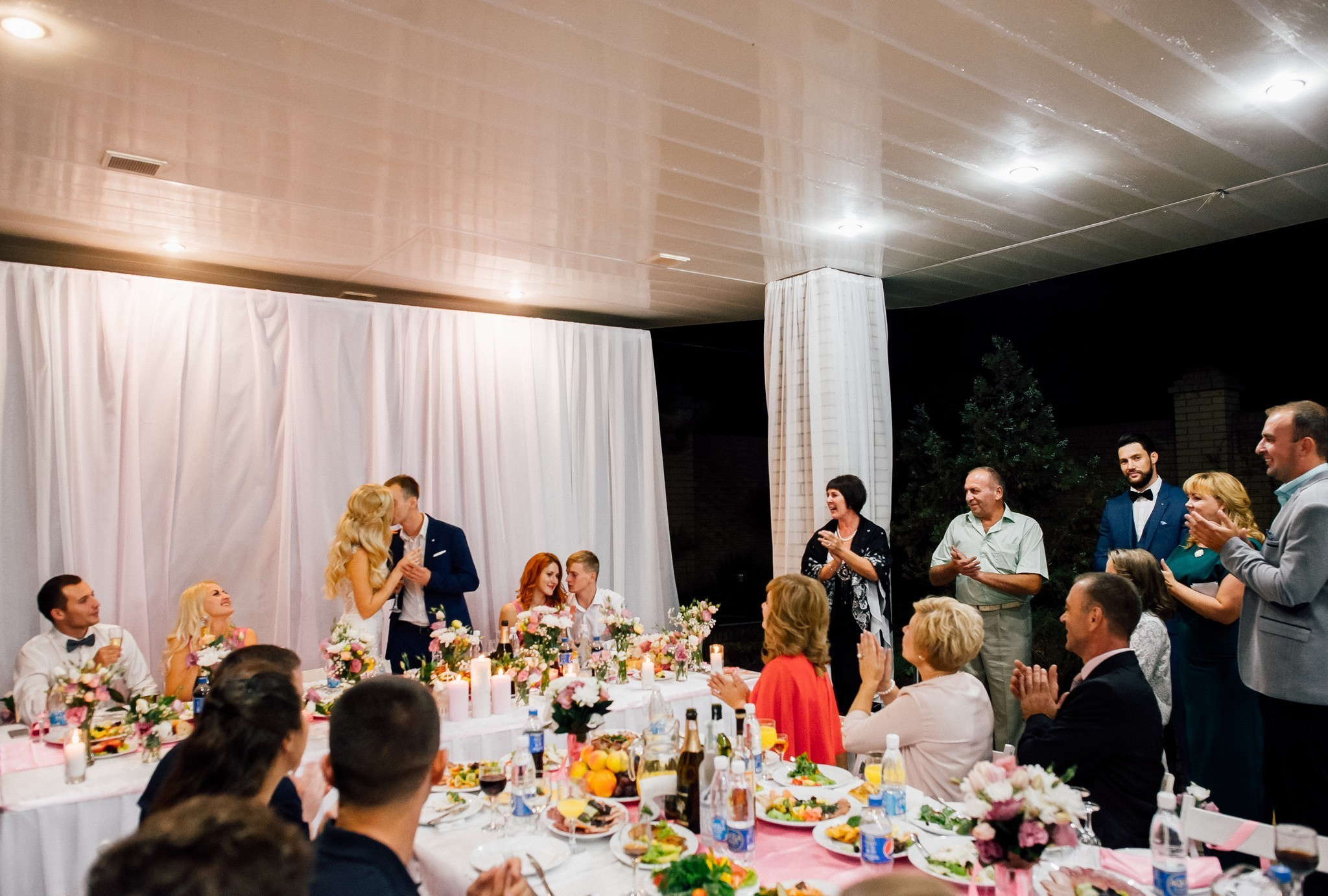 Wedding on the beach. Elegant Wedding Photography
