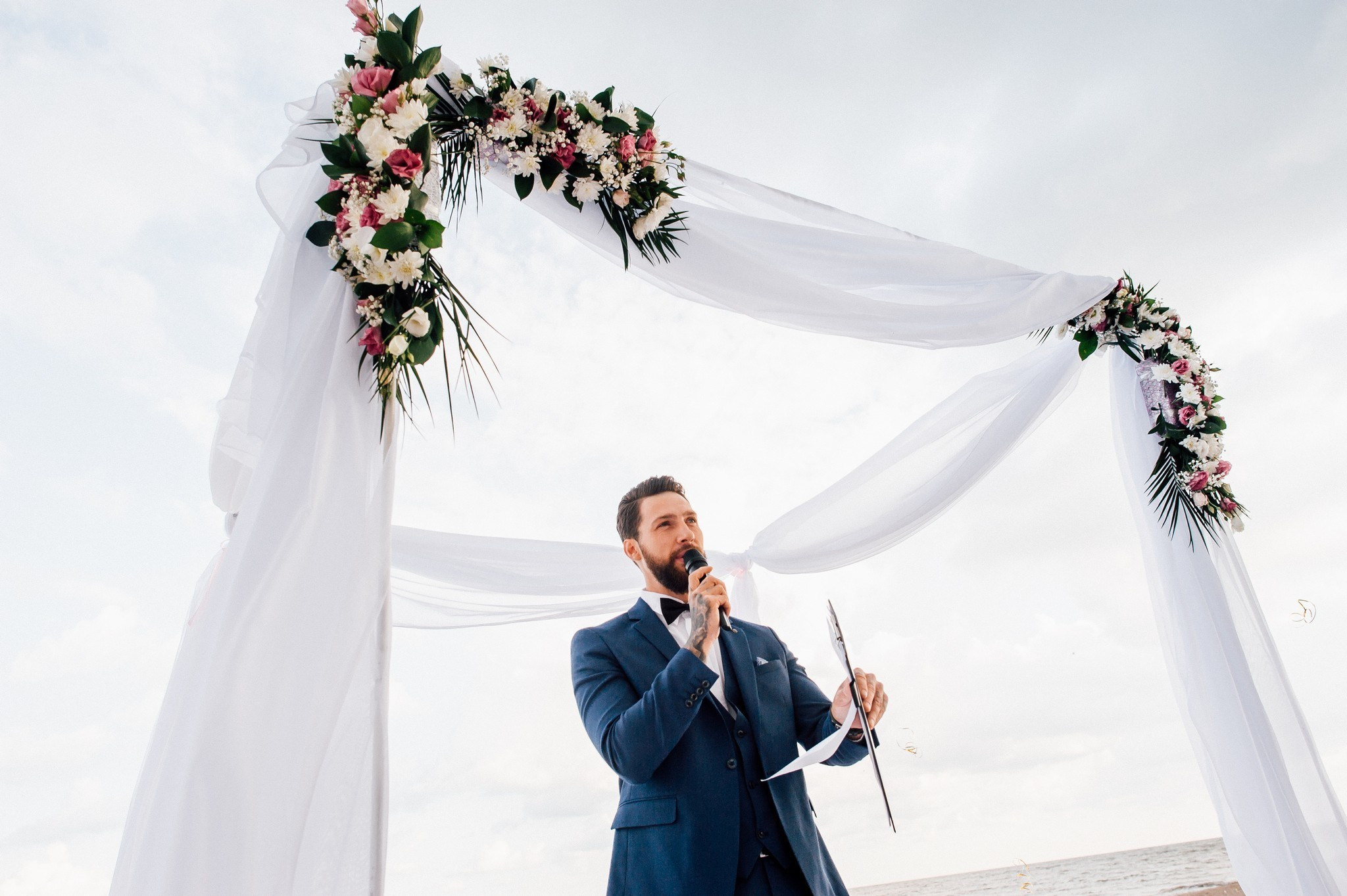 Wedding on the beach. Elegant Wedding Photography