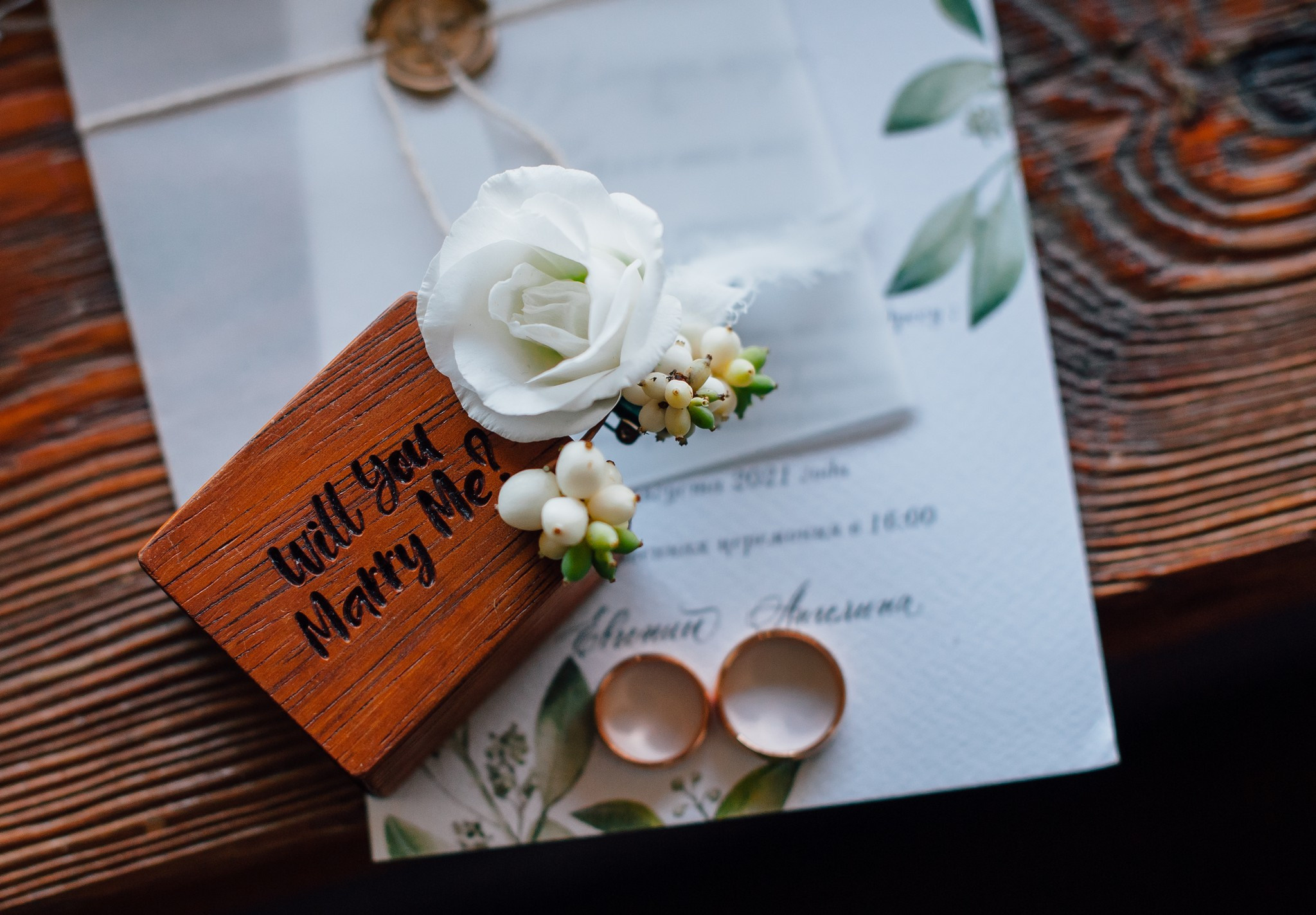 Will You Marry Me?. Elegant Wedding Photography