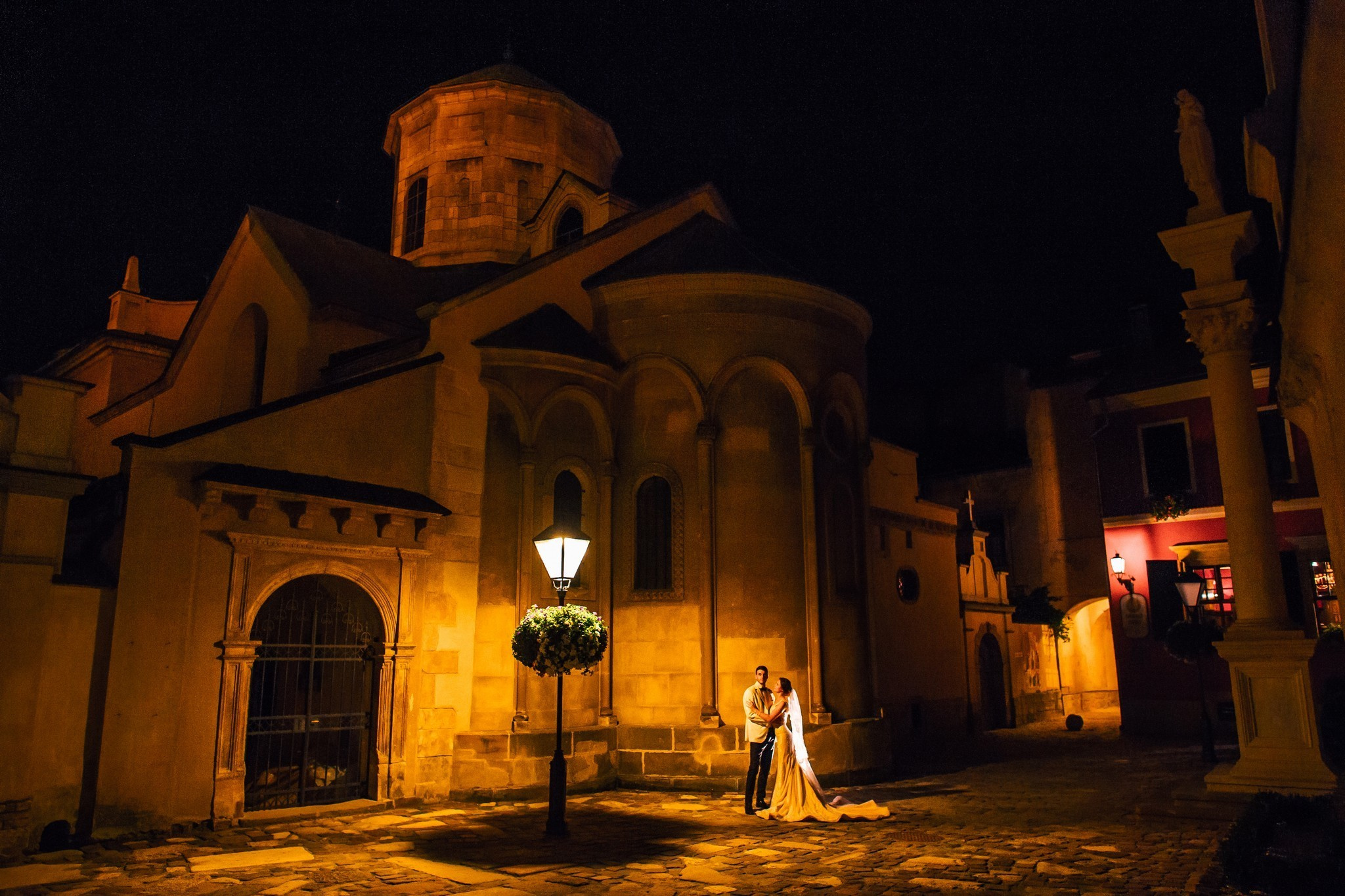 Wedding journey. Elegant Wedding Photography