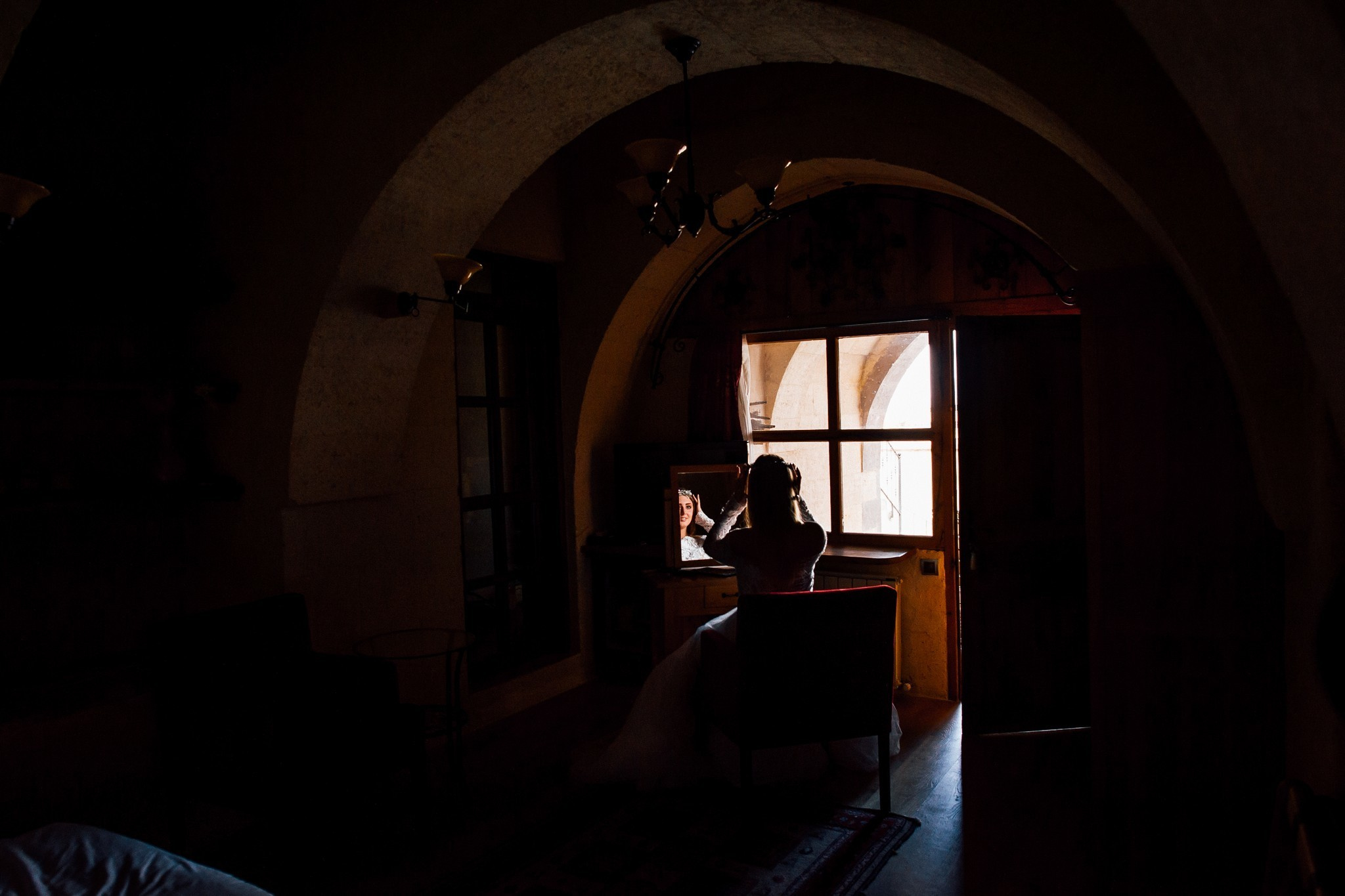 Ease to love. Elegant Wedding Photography