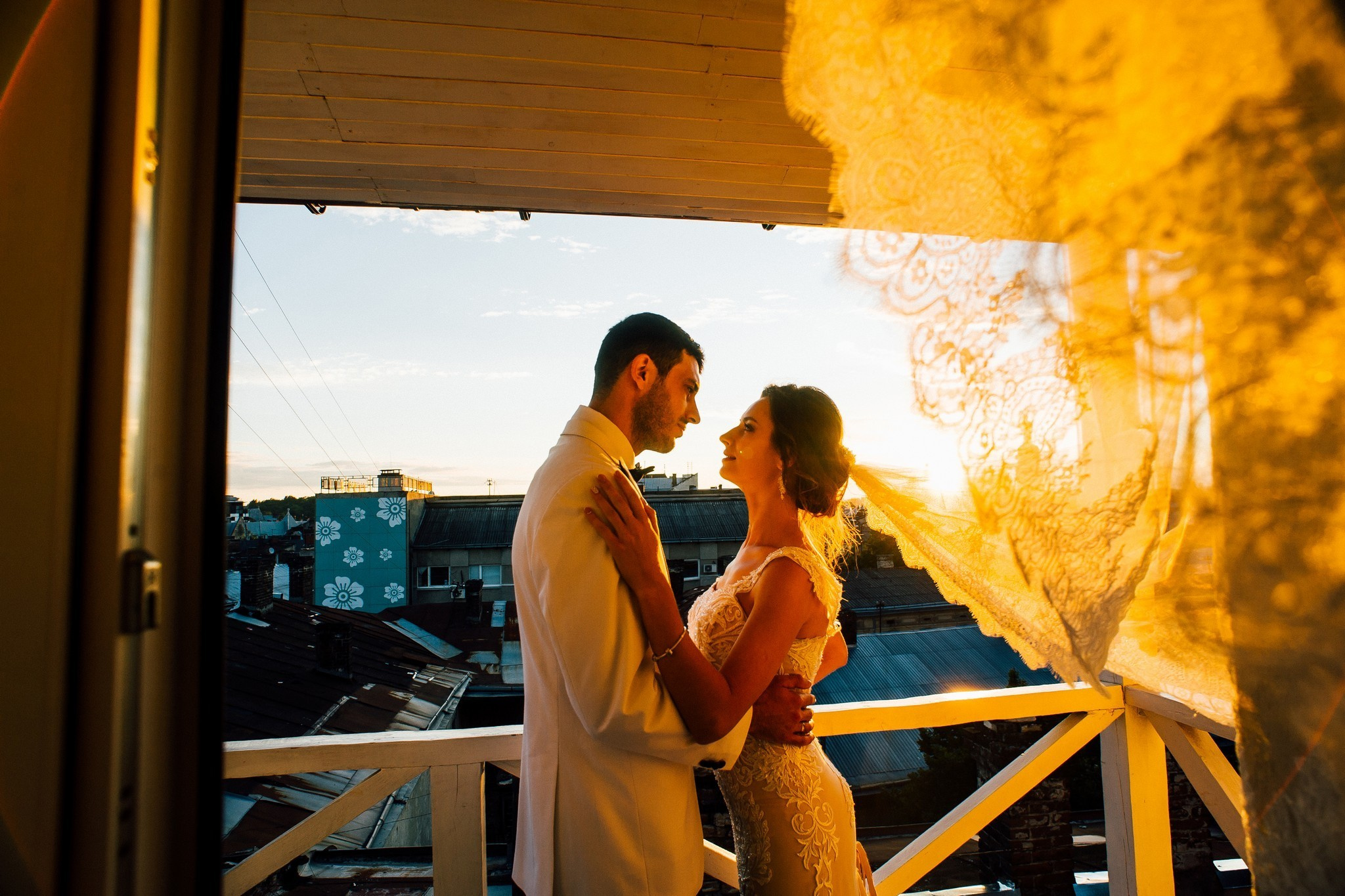 Wedding journey. Elegant Wedding Photography