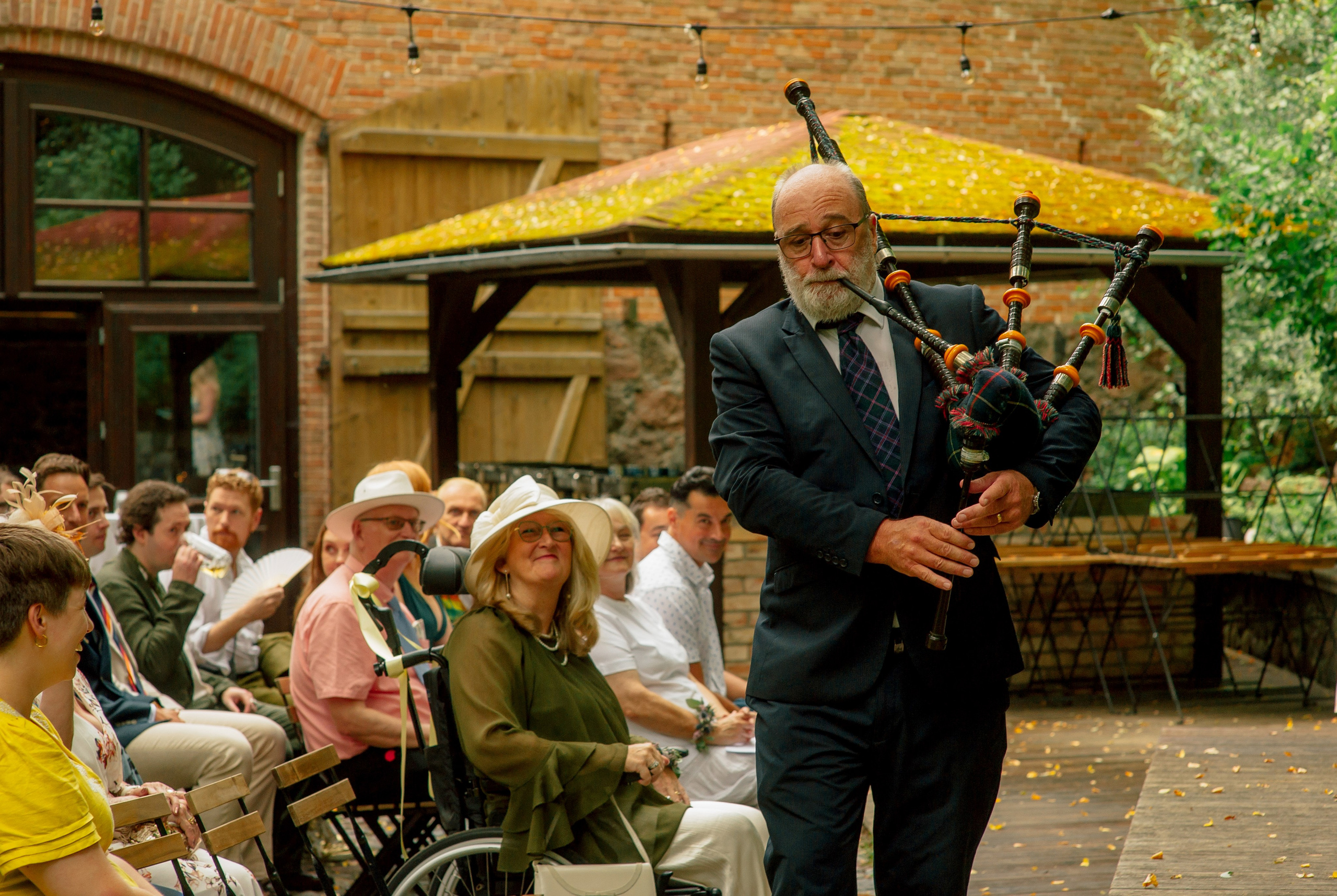 A Celtic wedding. Elegant Wedding Photography