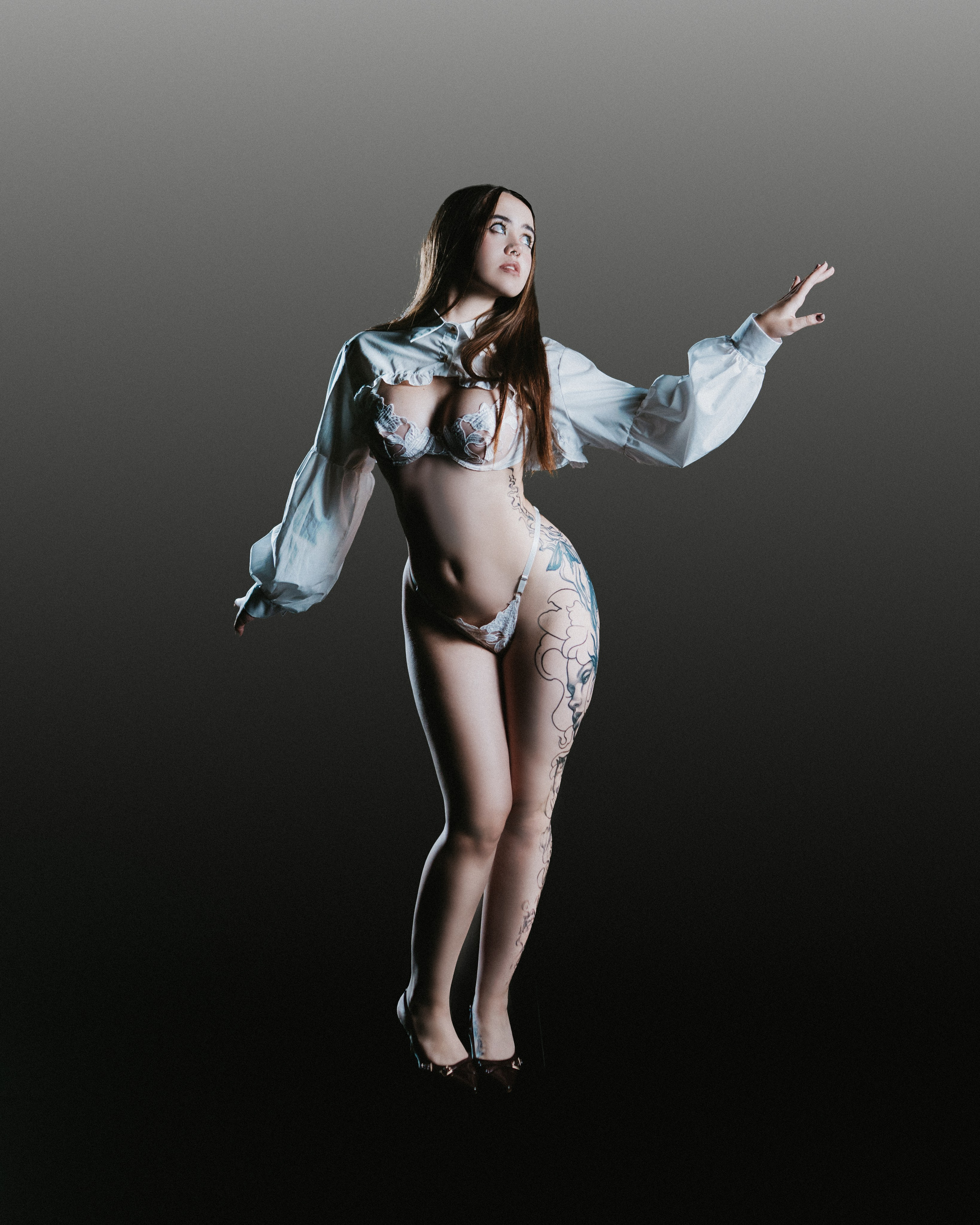 Theaureliaaas. Vladyslav Levenkov