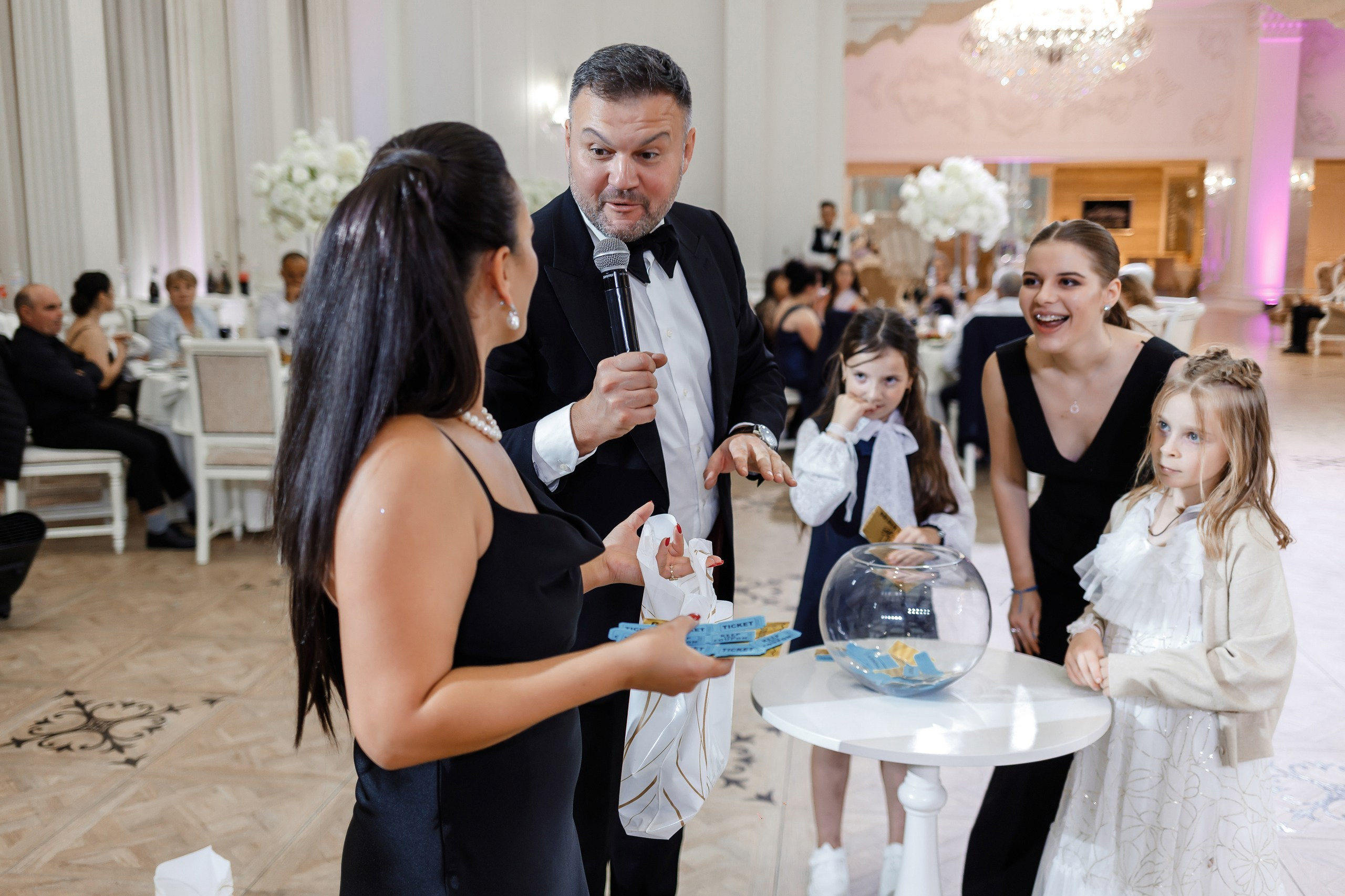 Moderator de evenimente, nunți, cumetrii și petreceri private în Chișinău