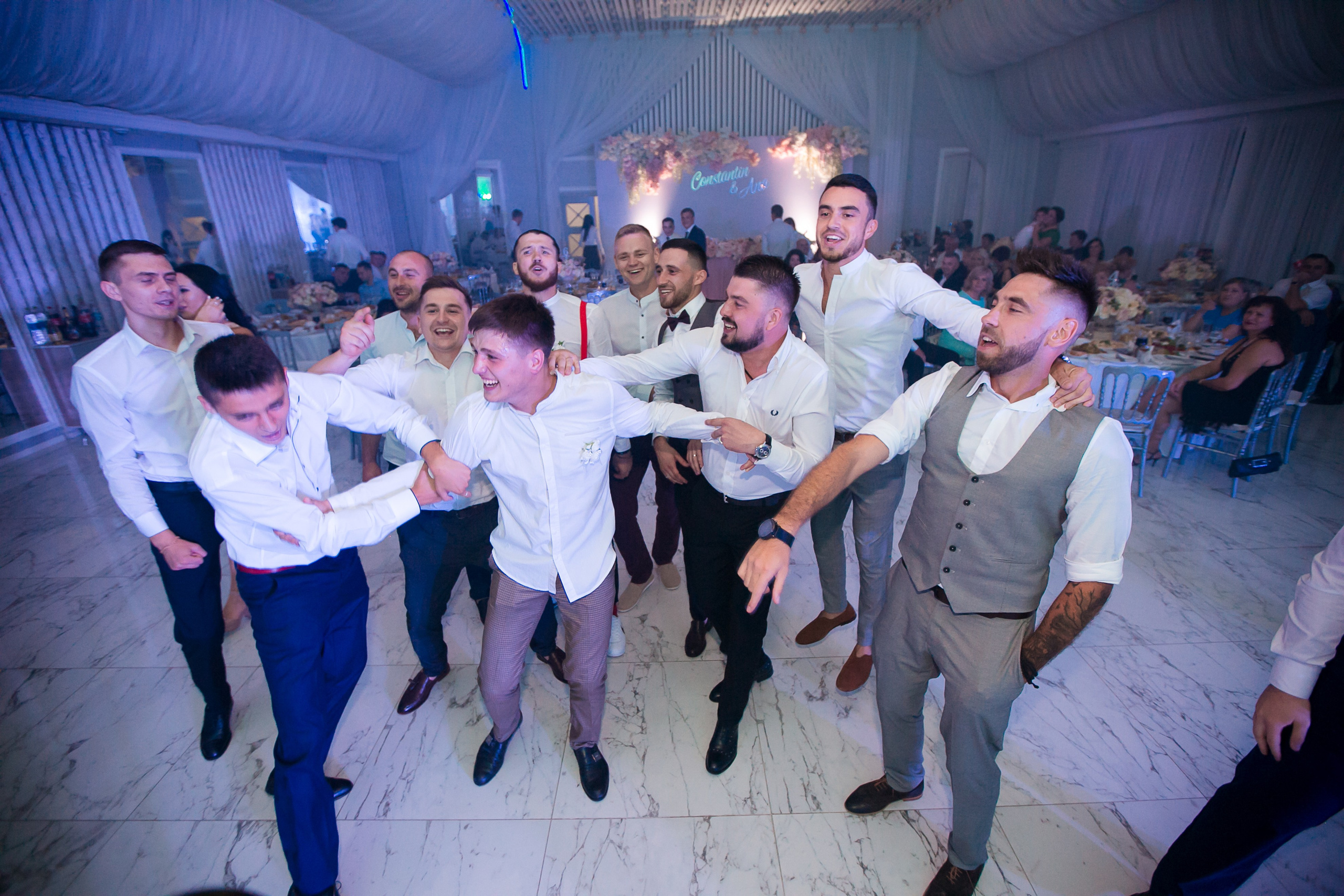 Nunta luxoasă lui Constantin și Ana | Restaurant Vila Garden