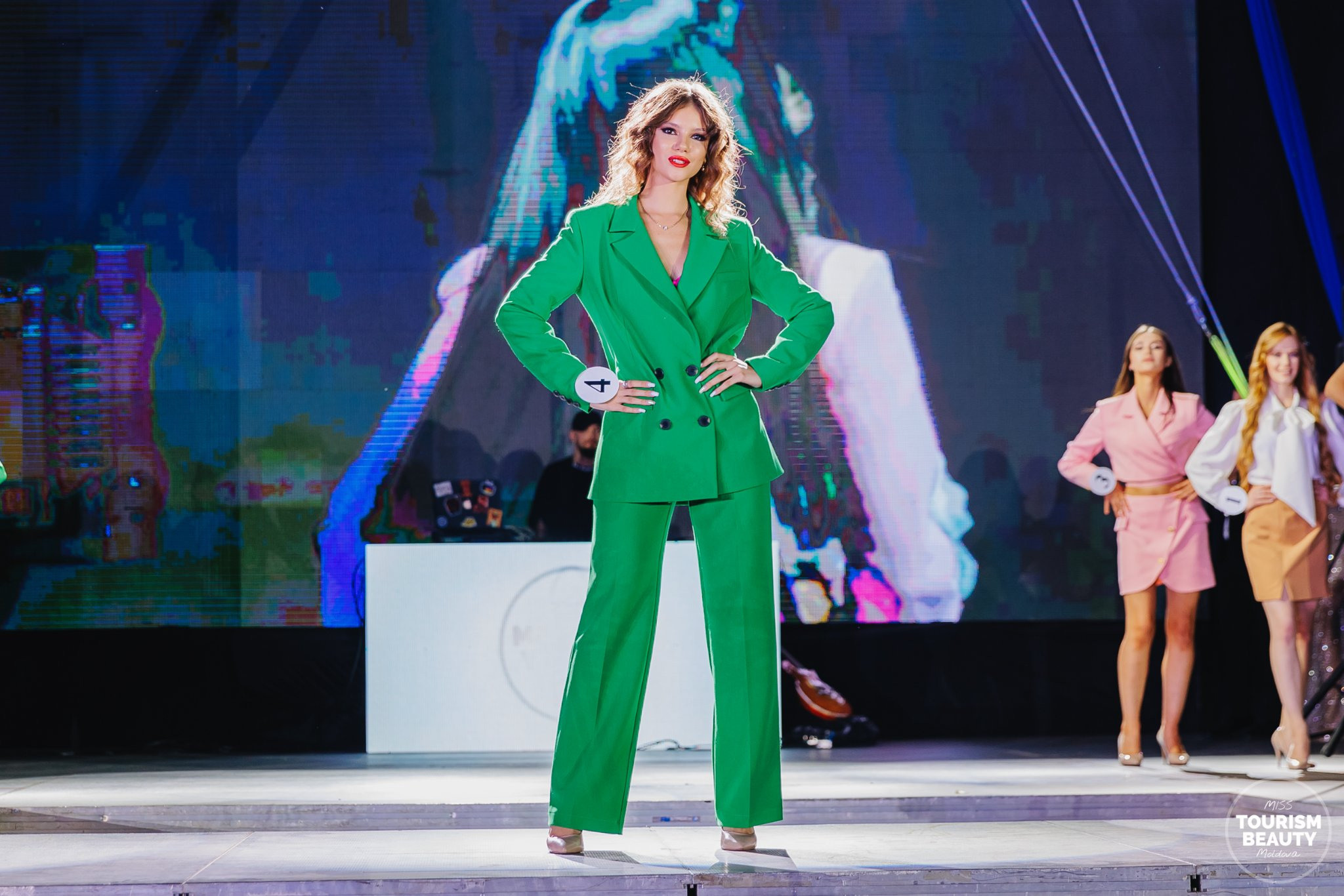 ведущий на свадьбу кишинев