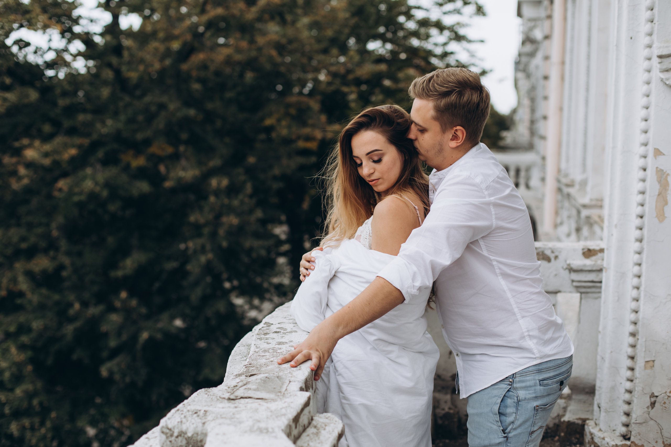 Красивая съемка в студии и на море. Фотограф Дмитро Чернявський