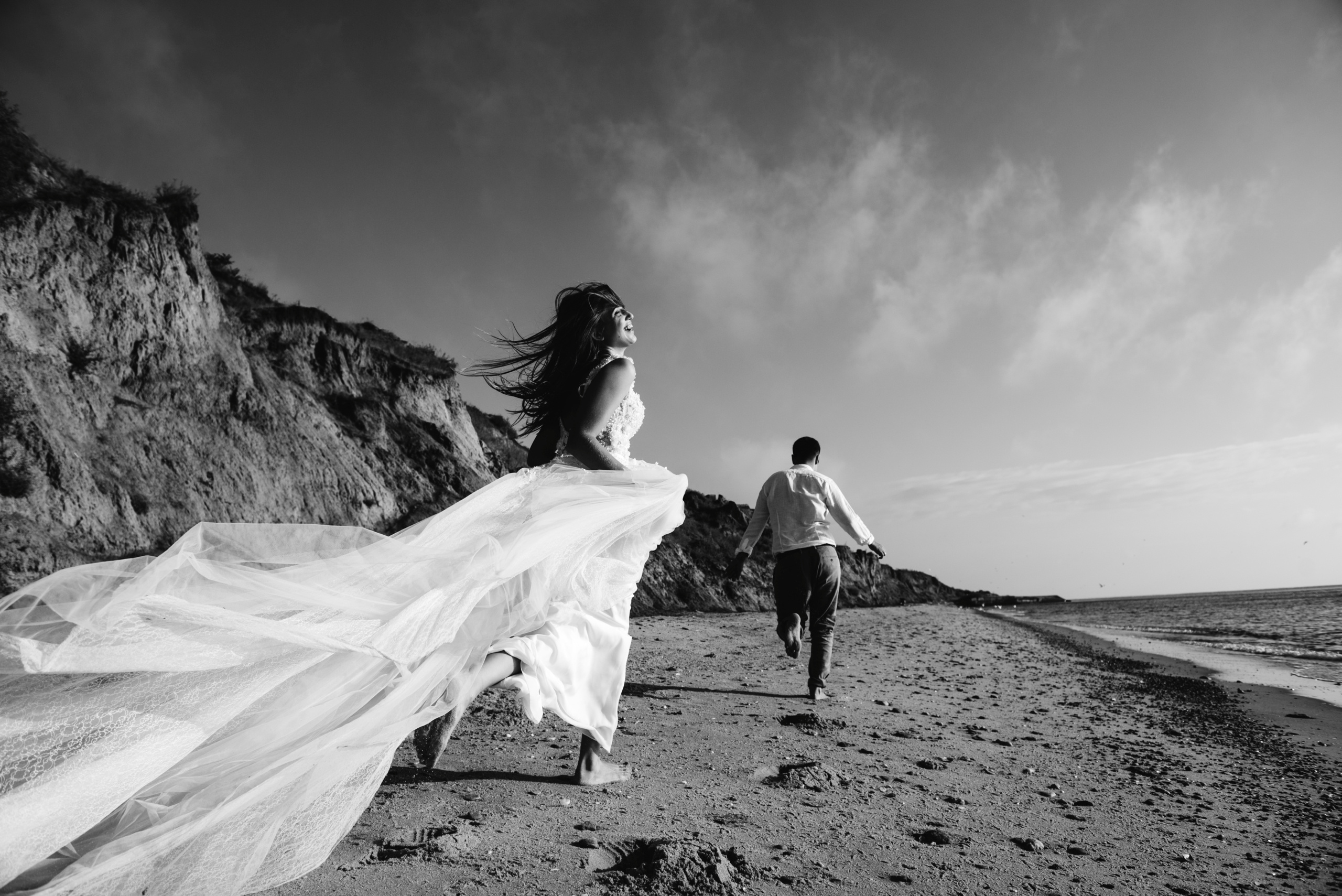 Фотосессия на пляже моря. Фотограф Дмитро Чернявський