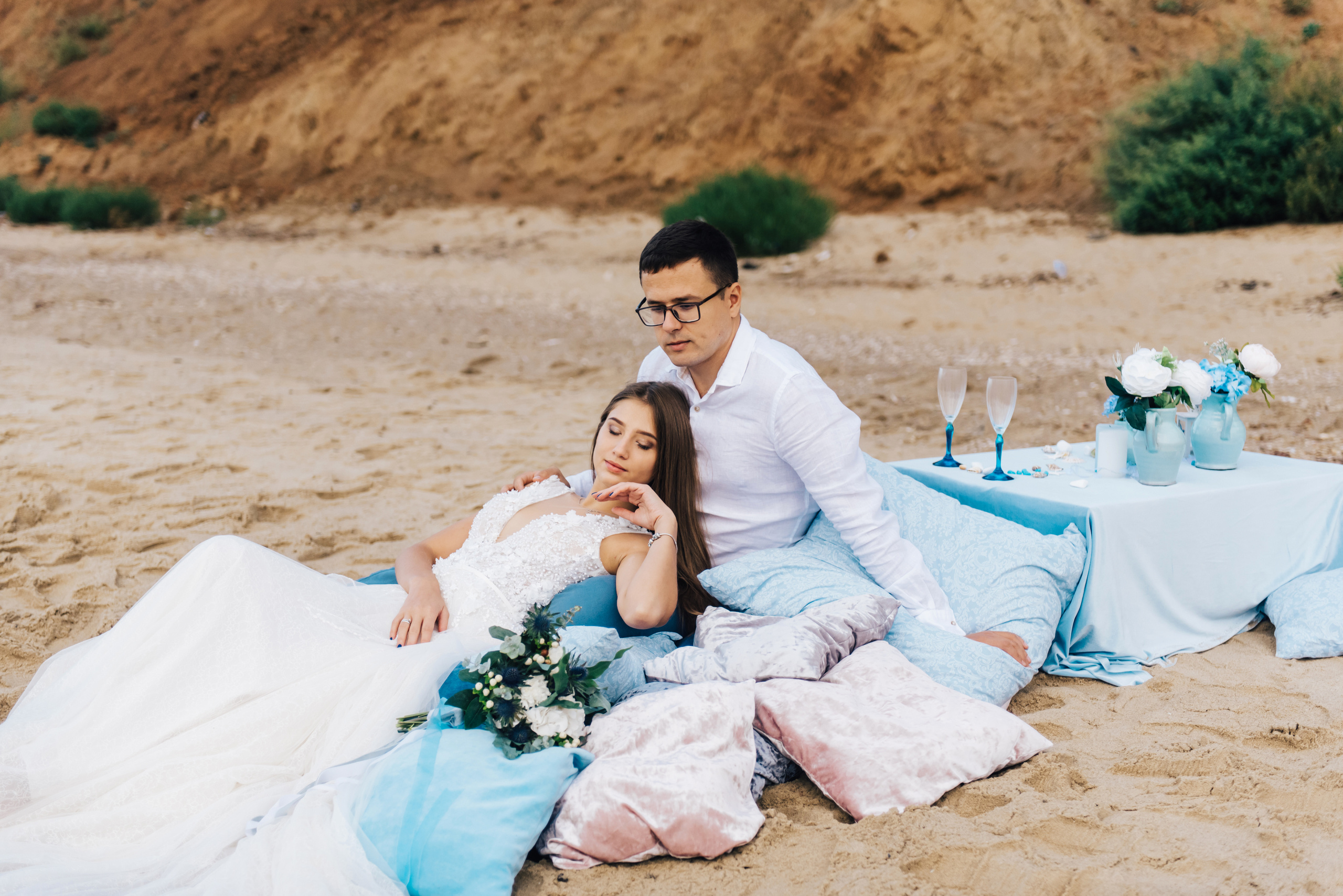 Фотосессия на пляже моря. Фотограф Дмитро Чернявський