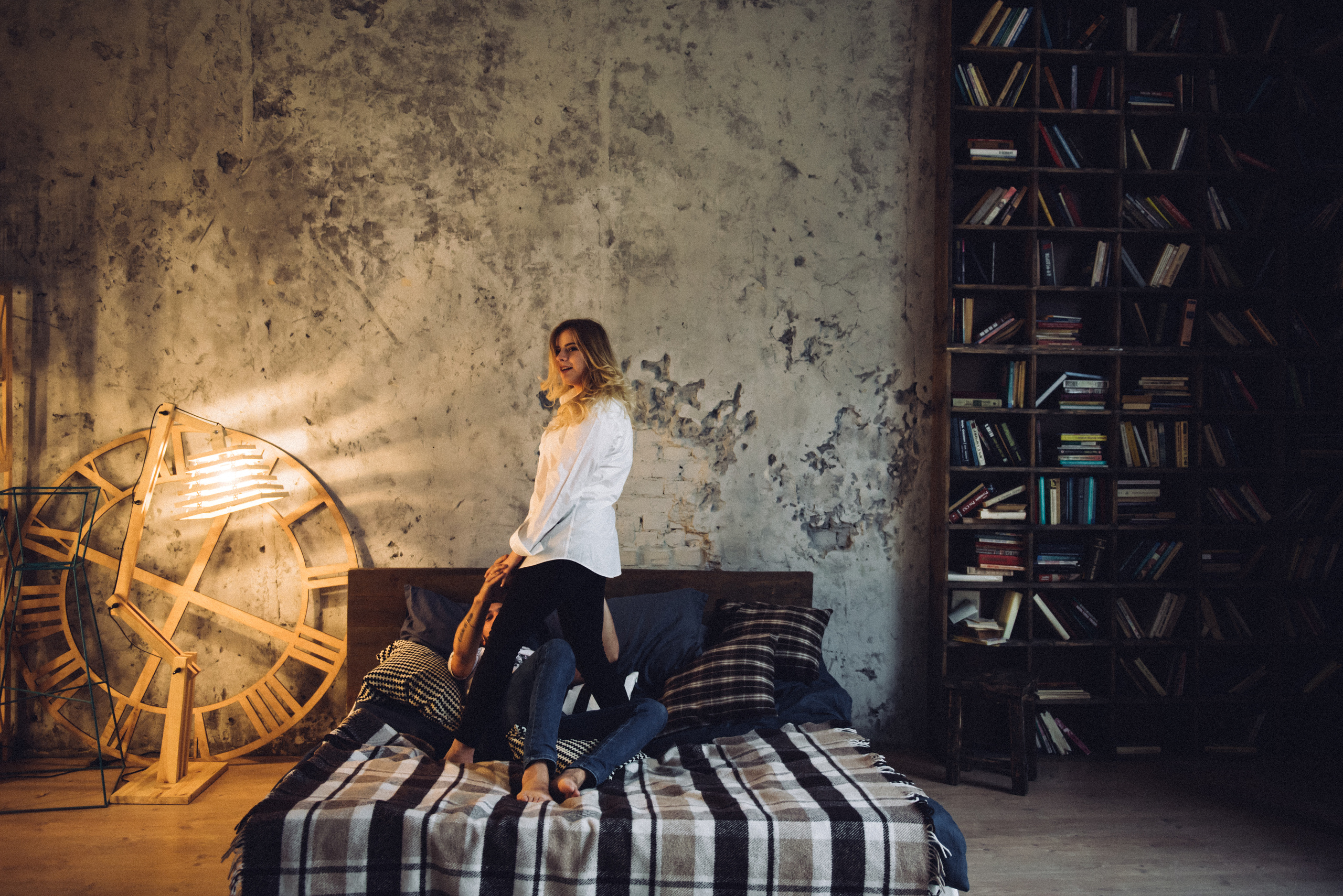 Фотосессия красивой пары в оранжерее. Фотограф Дмитро Чернявський