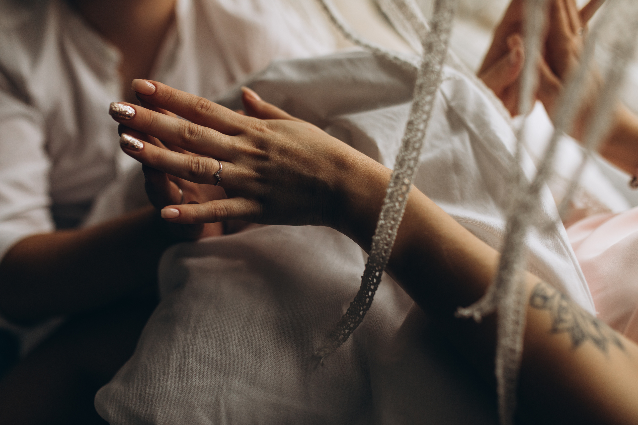 Красивая съемка в студии и на море. Фотограф Дмитро Чернявський