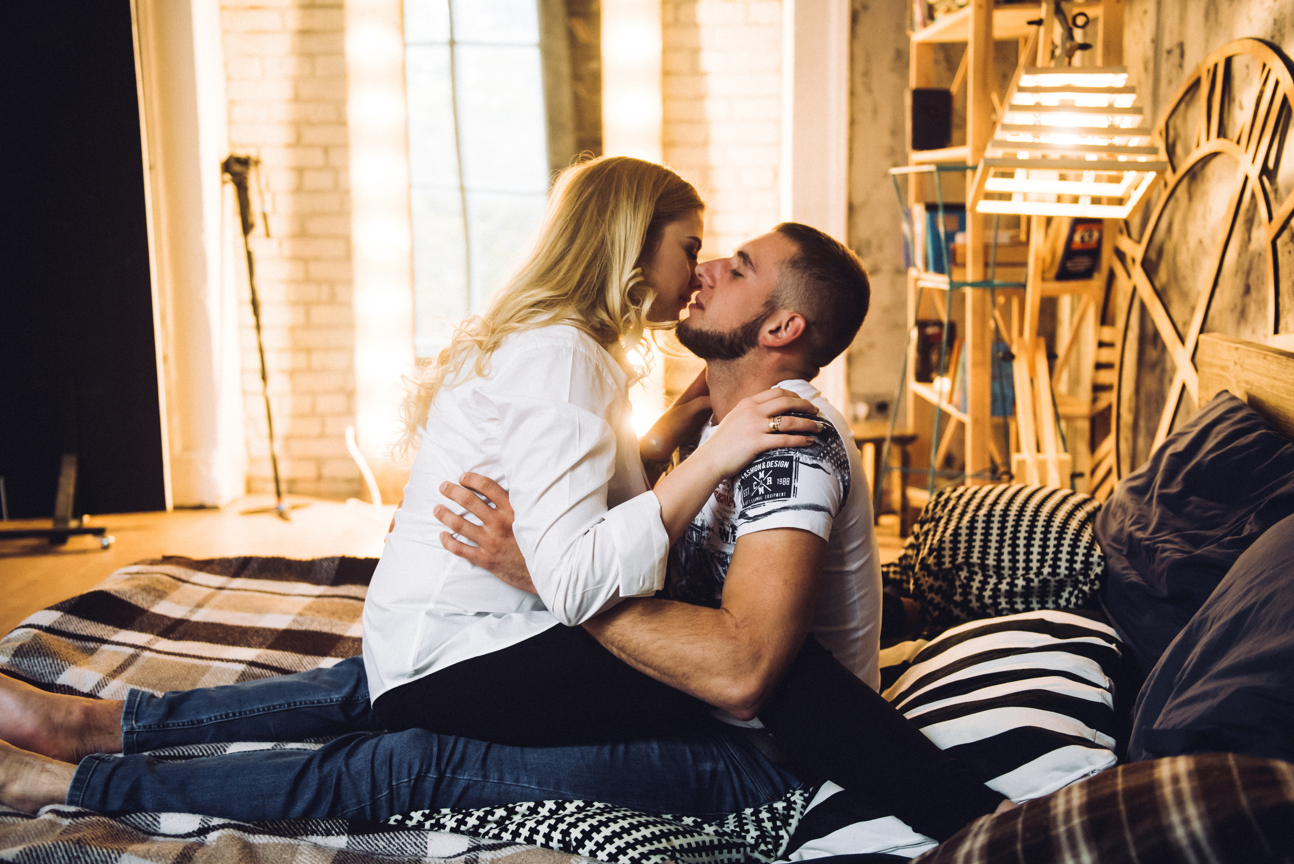 Фотосессия красивой пары в оранжерее. Фотограф Дмитро Чернявський