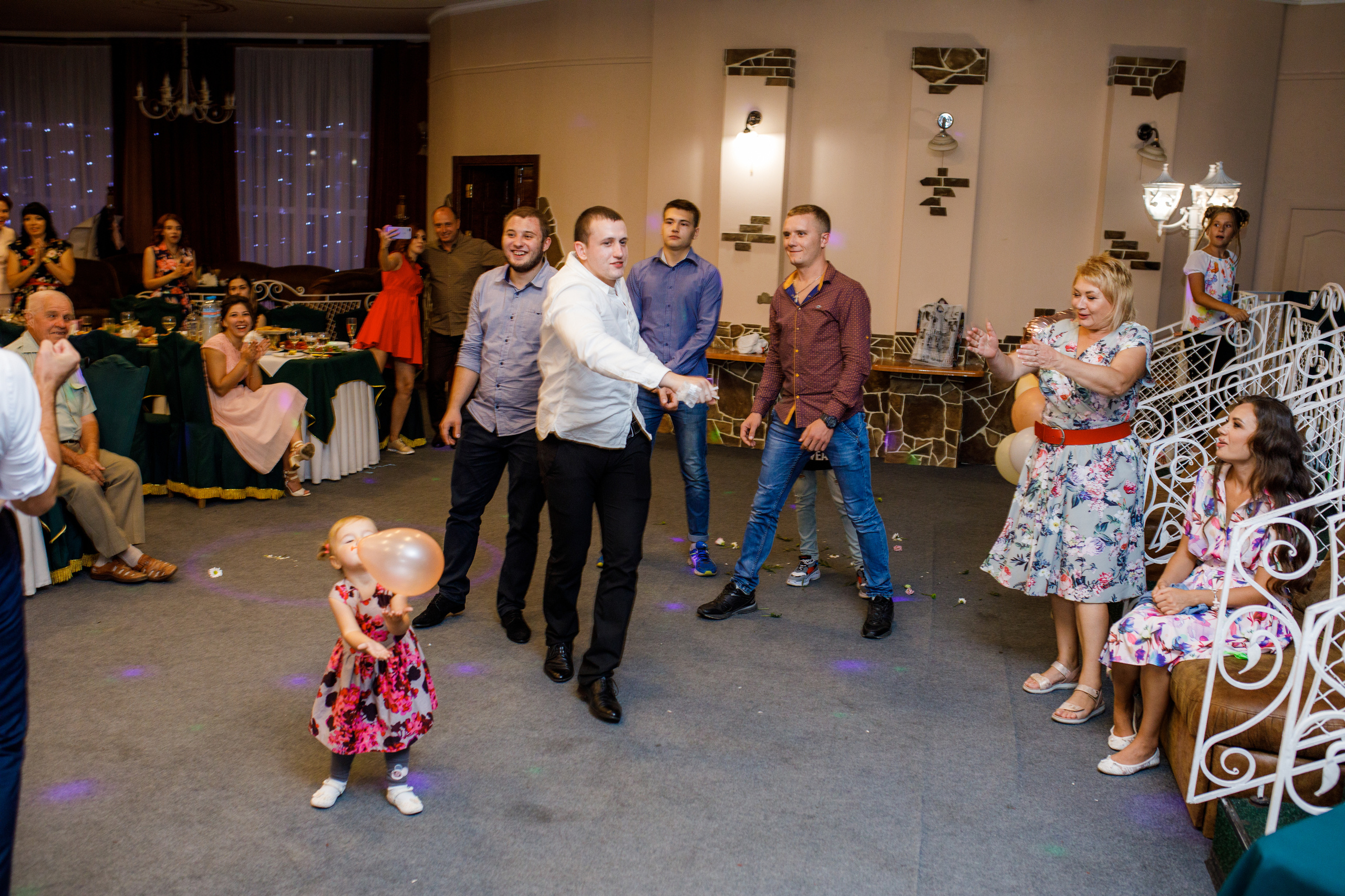 Фотосессия красивой пары. Фотограф Дмитро Чернявський