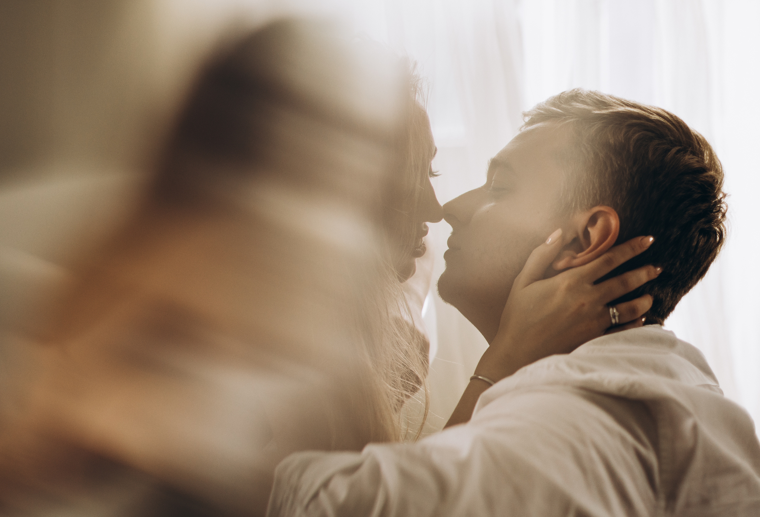 Красивая съемка в студии и на море. Фотограф Дмитро Чернявський