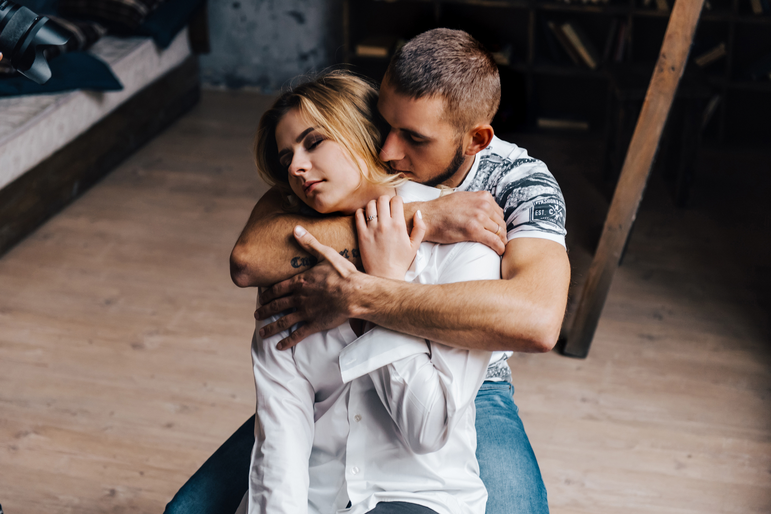 Фотосессия красивой пары в оранжерее. Фотограф Дмитро Чернявський