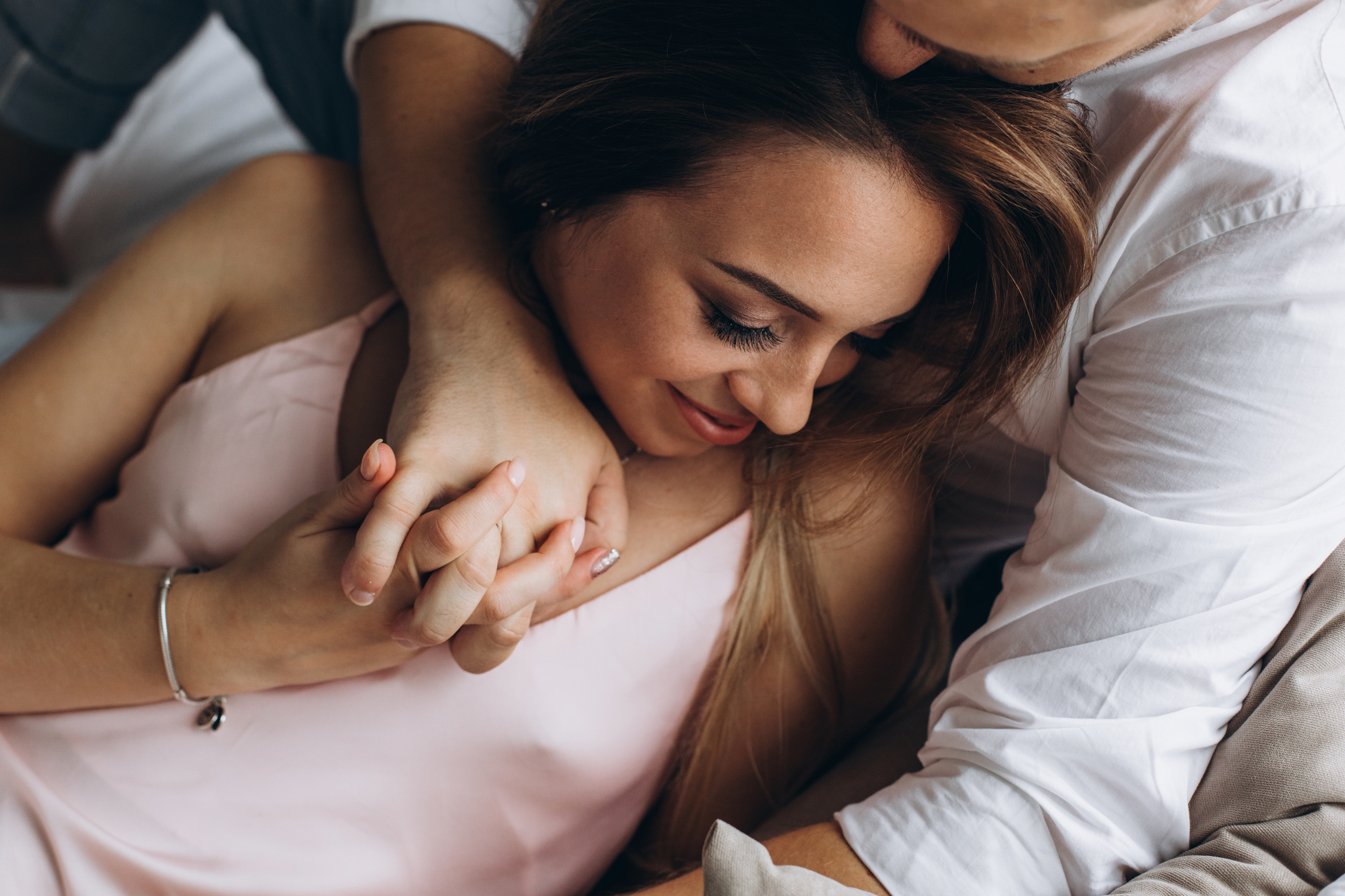 Красивая съемка в студии и на море. Фотограф Дмитро Чернявський