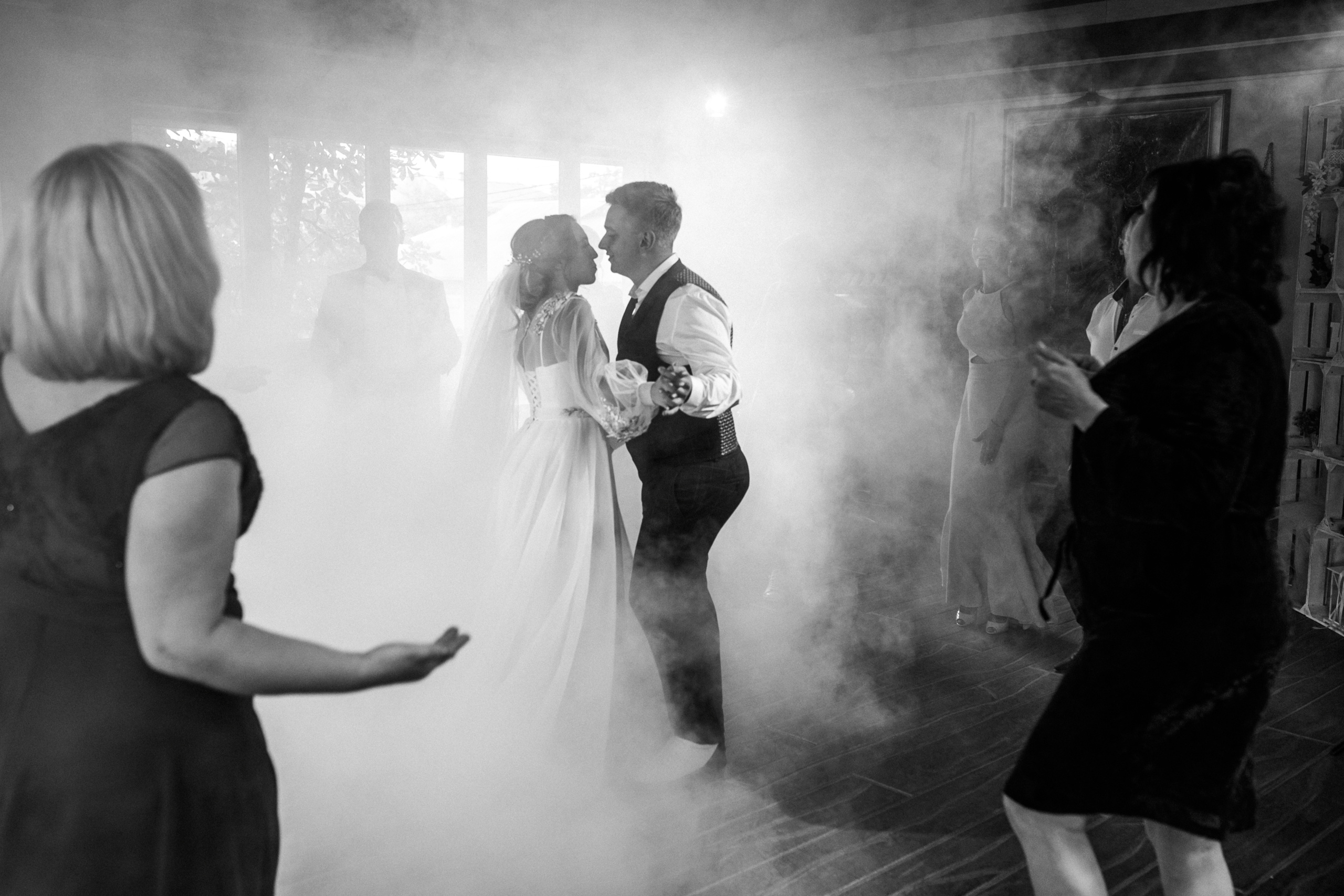 Фотосъемка свадьбы в Кропивницком. Фотограф Дмитро Чернявський