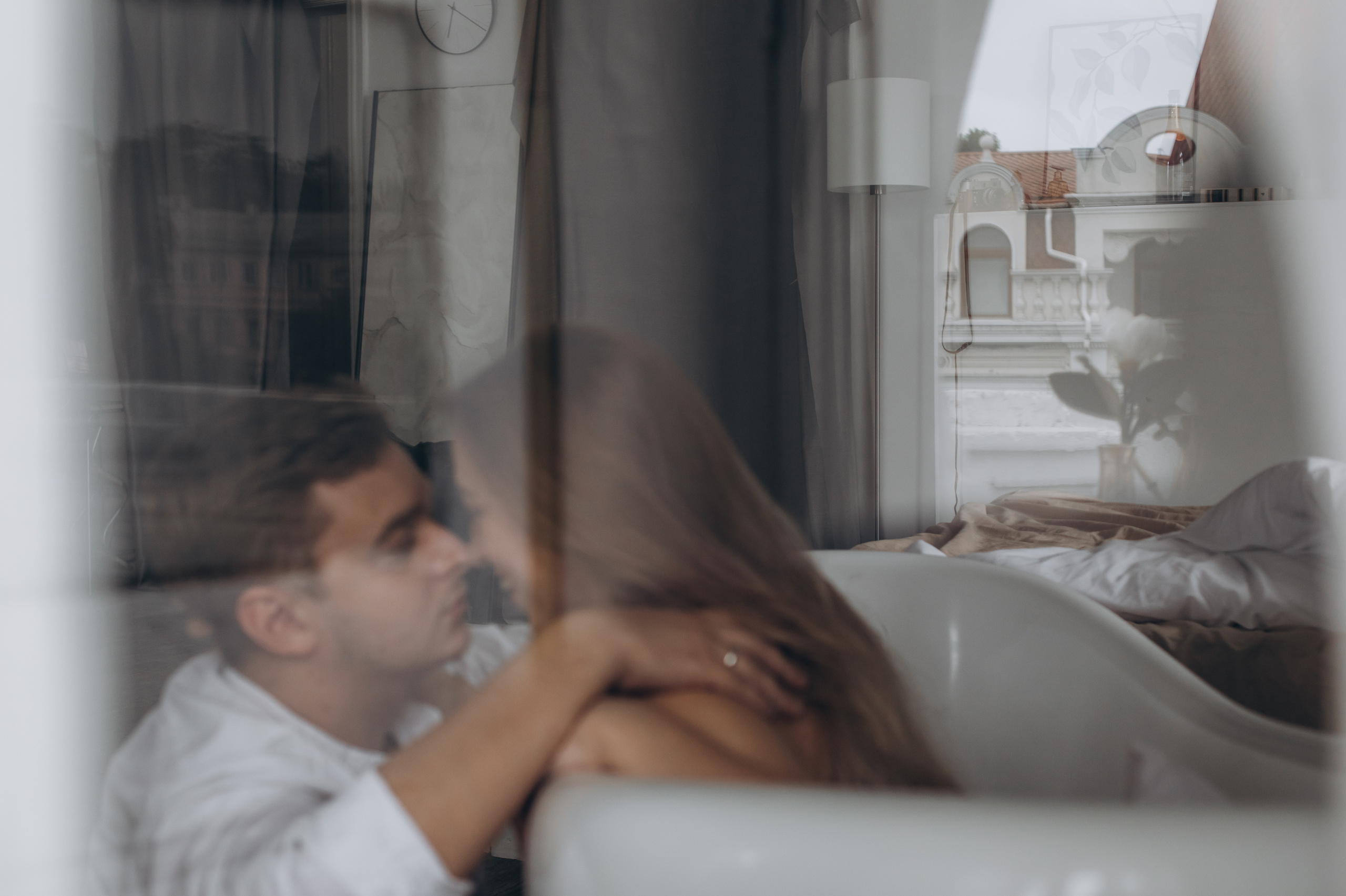 Красивая съемка в студии и на море. Фотограф Дмитро Чернявський