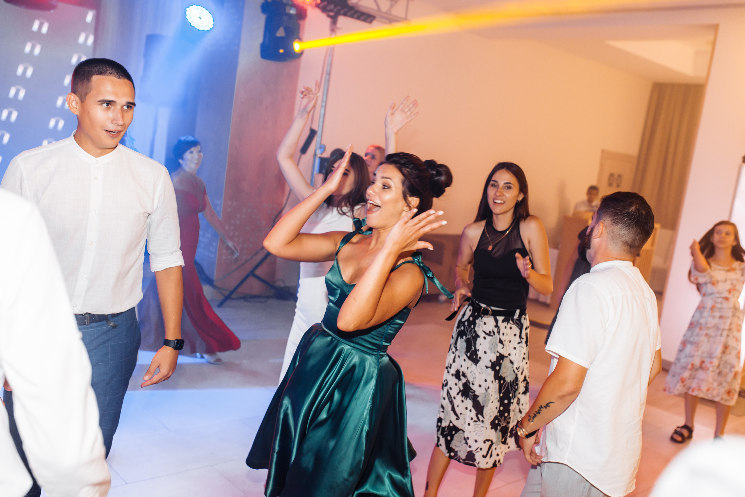 Андрій & Дарʼя. Фотограф Дмитро Чернявський